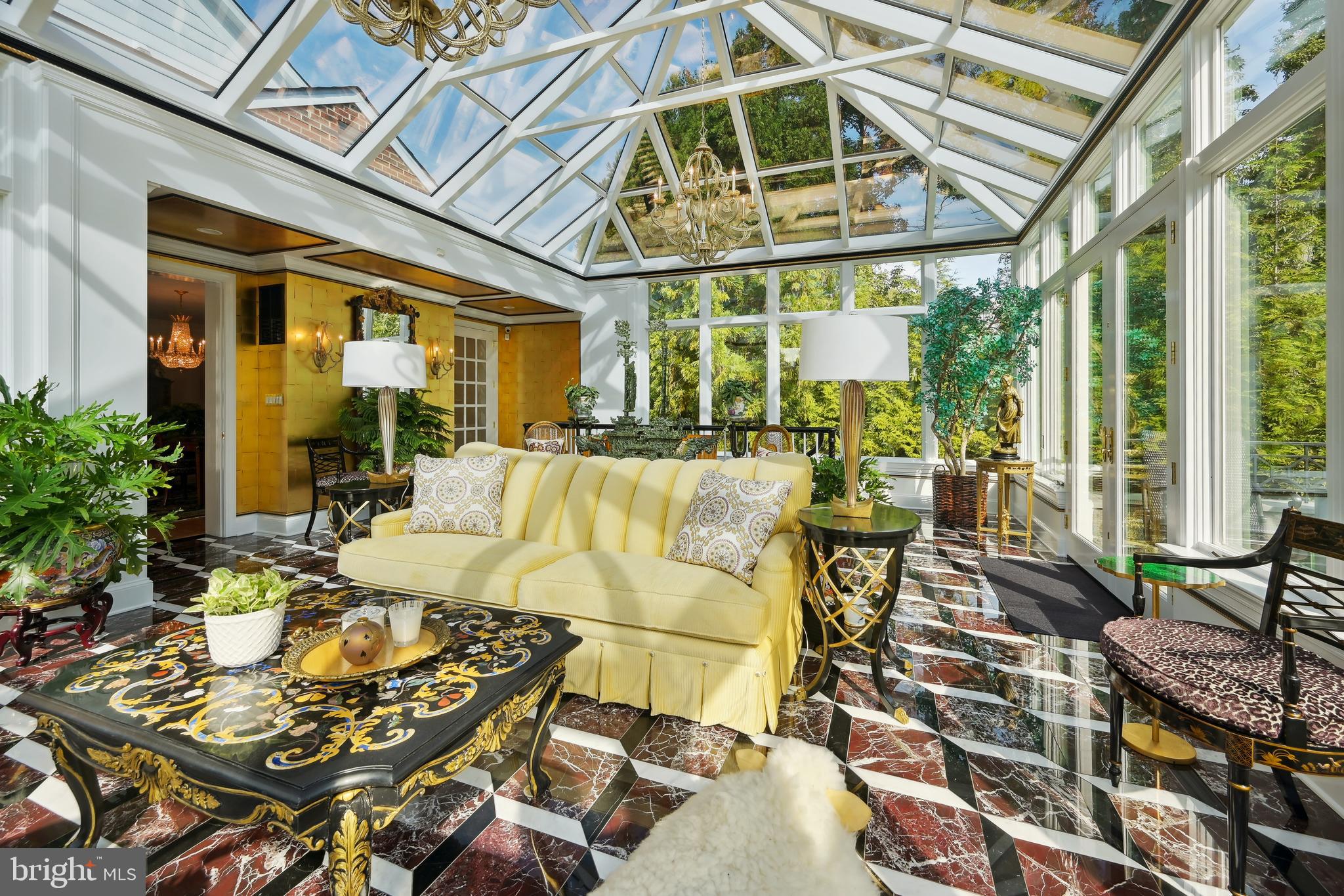 POTOMAC CHASE - Residential