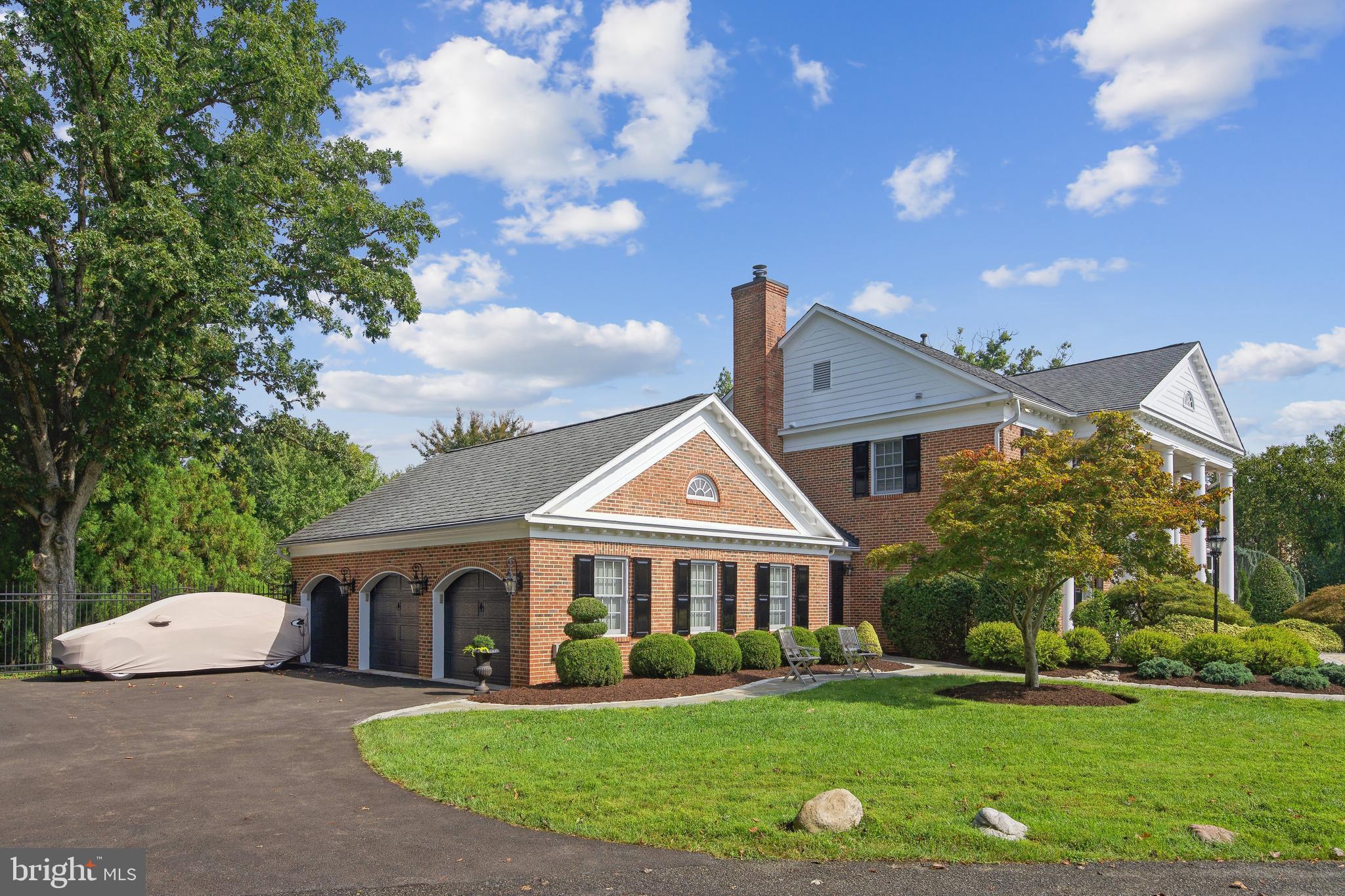 POTOMAC CHASE - Residential