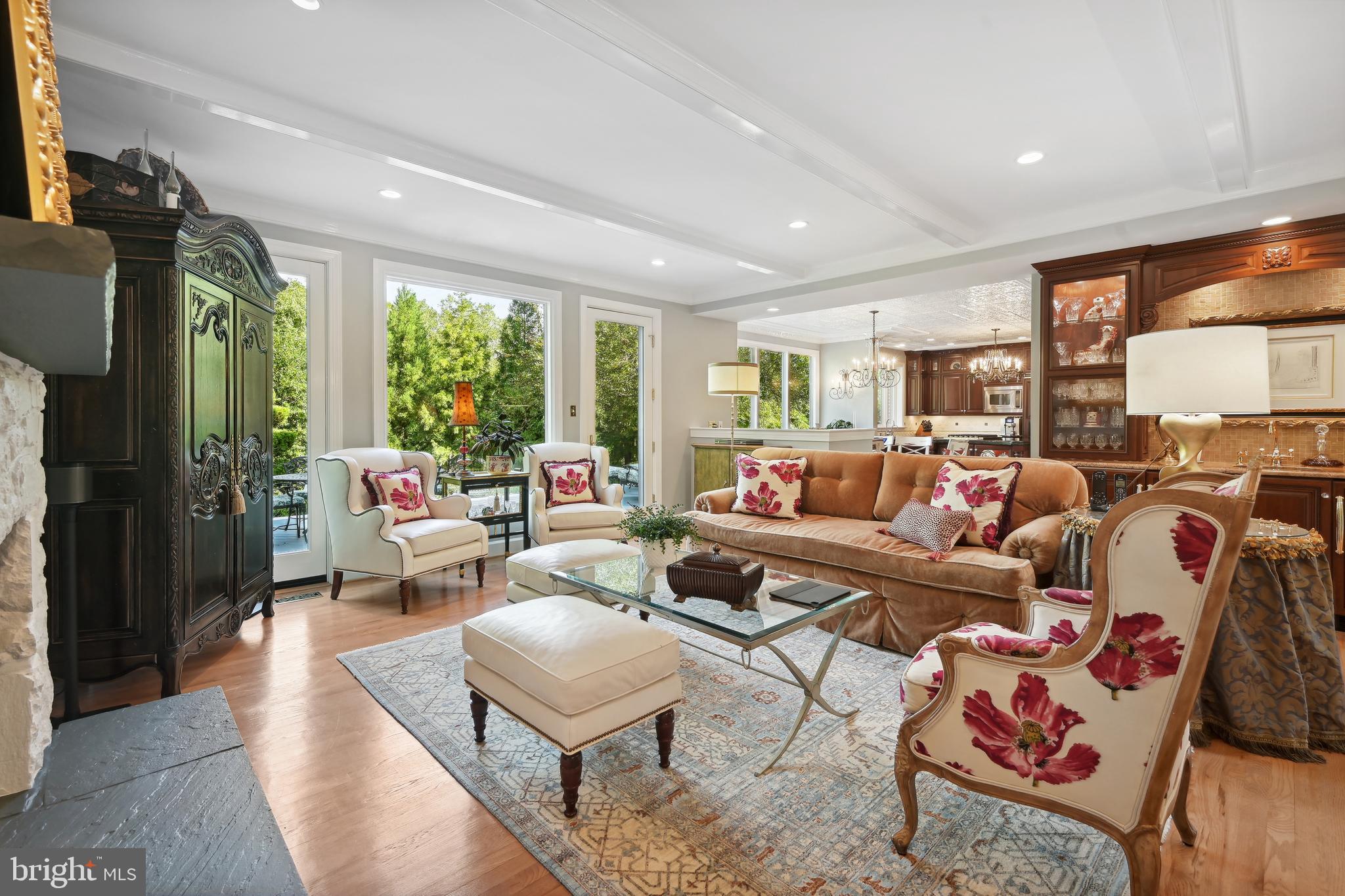 POTOMAC CHASE - Residential