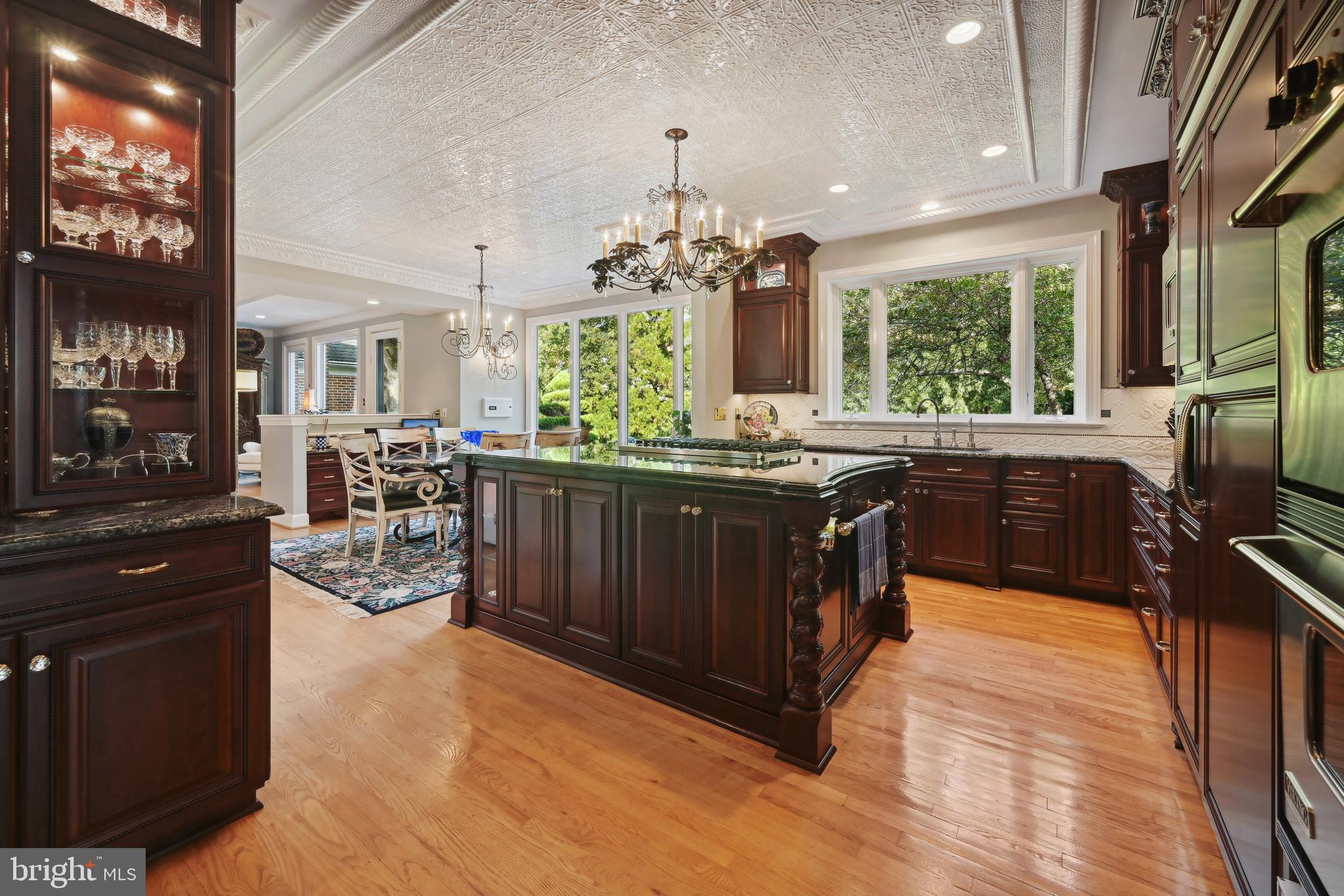 POTOMAC CHASE - Residential