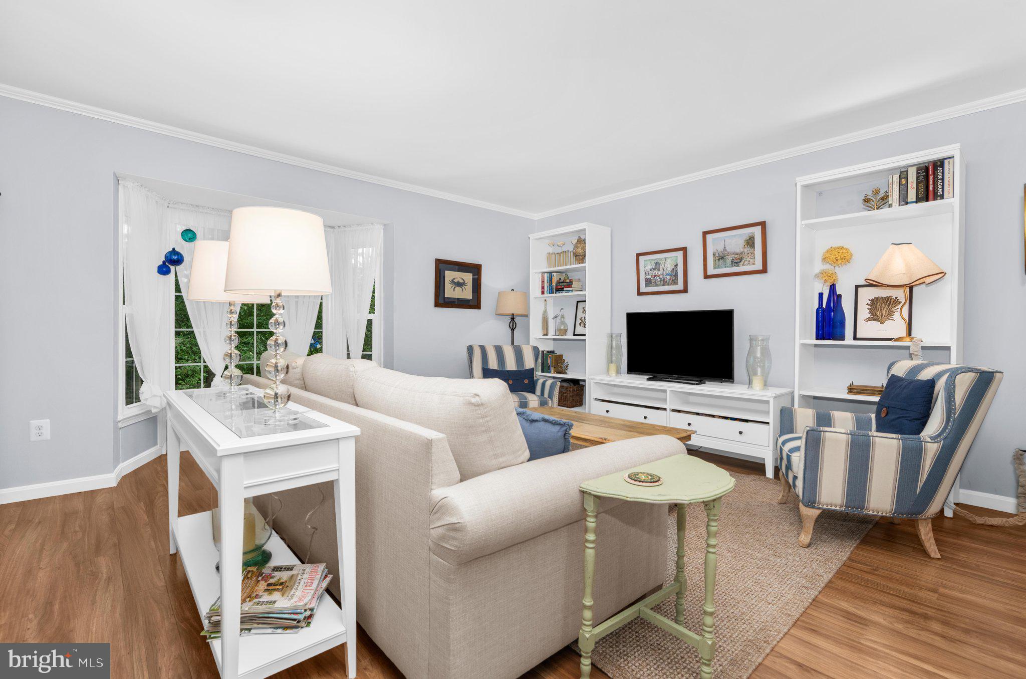 BAY HILLS TANGLEWOOD - Residential