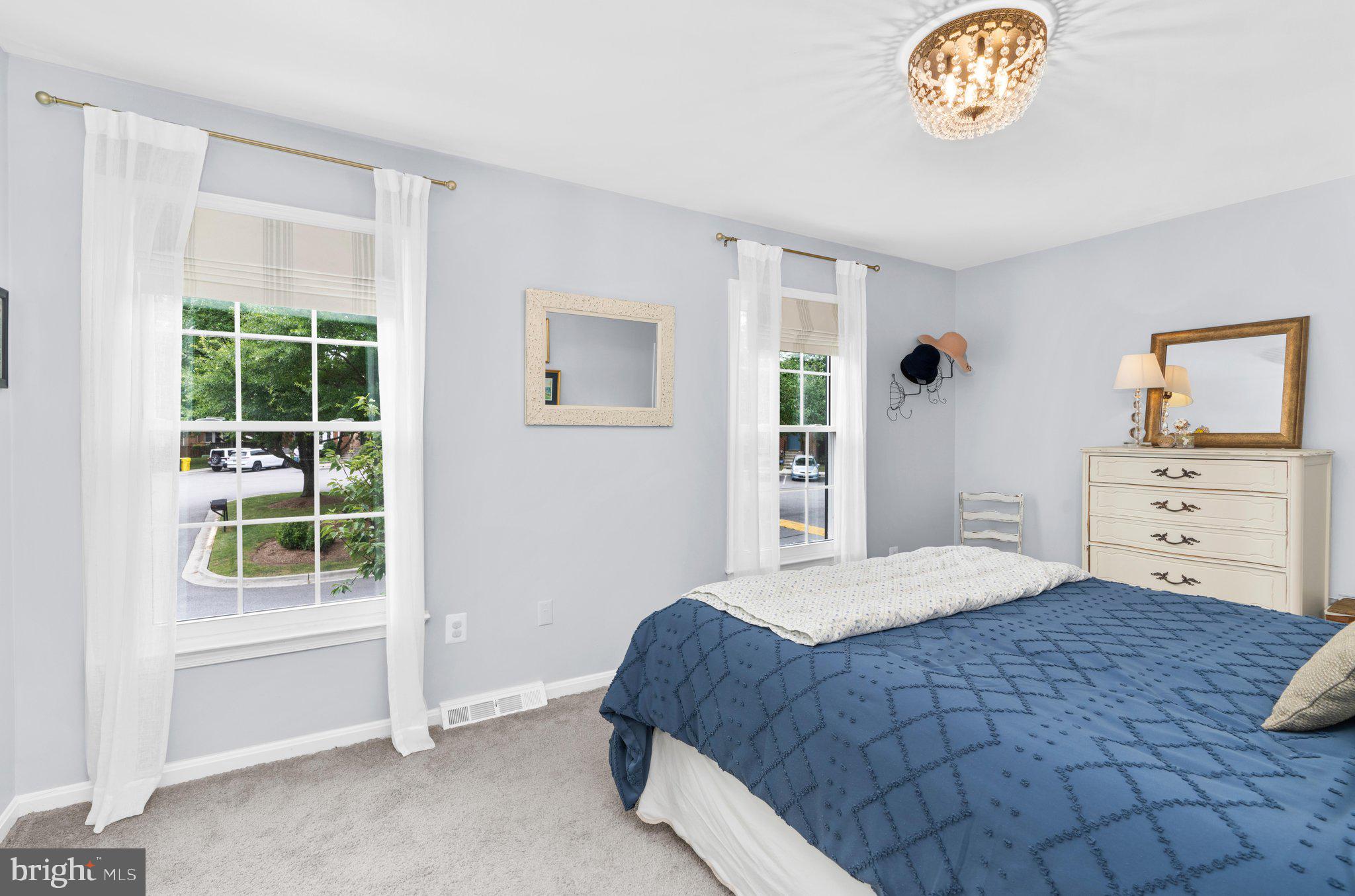 BAY HILLS TANGLEWOOD - Residential
