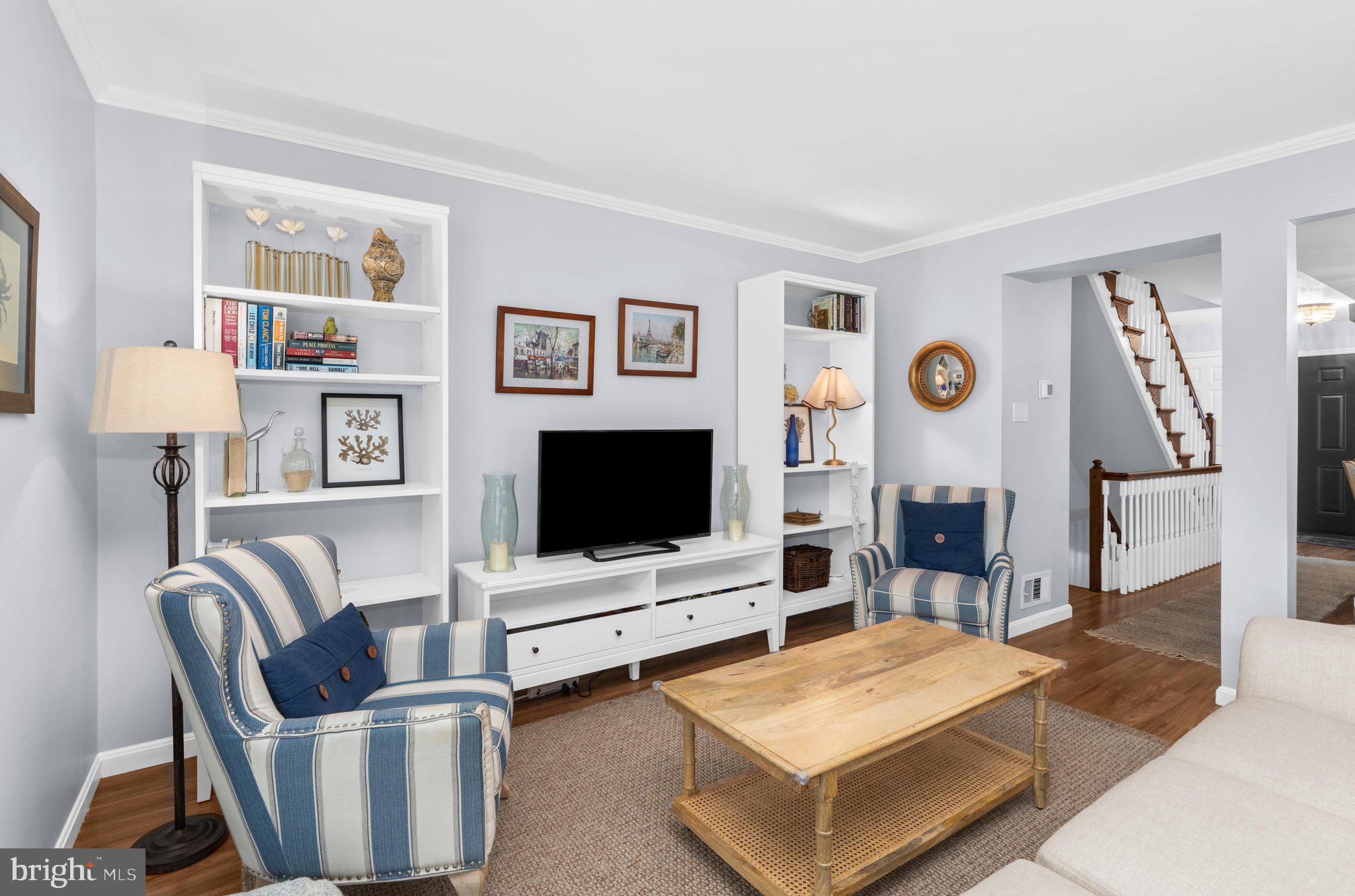 BAY HILLS TANGLEWOOD - Residential
