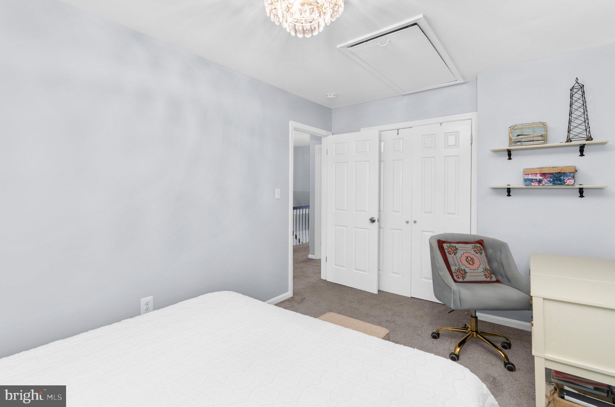 BAY HILLS TANGLEWOOD - Residential