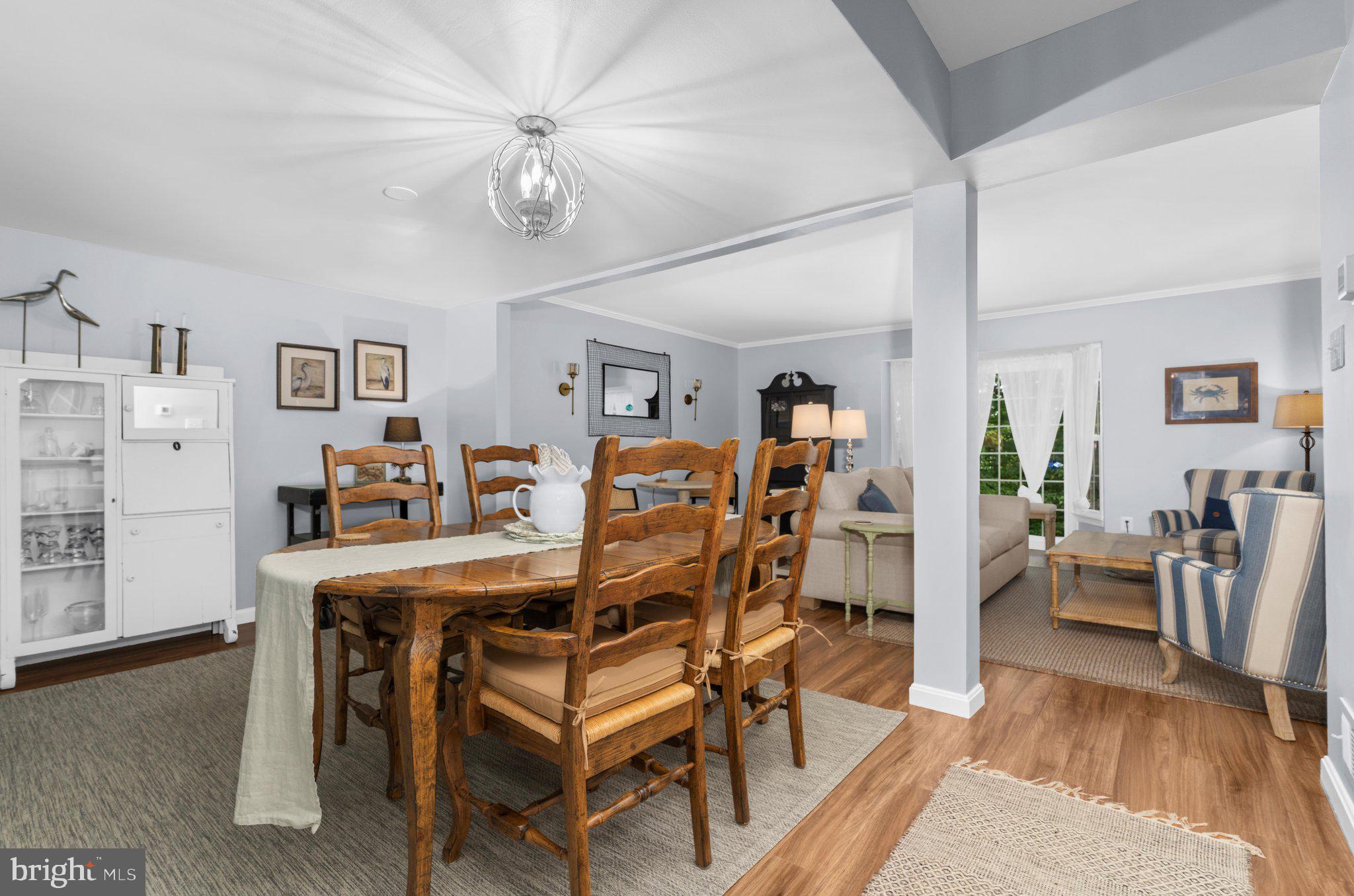 BAY HILLS TANGLEWOOD - Residential