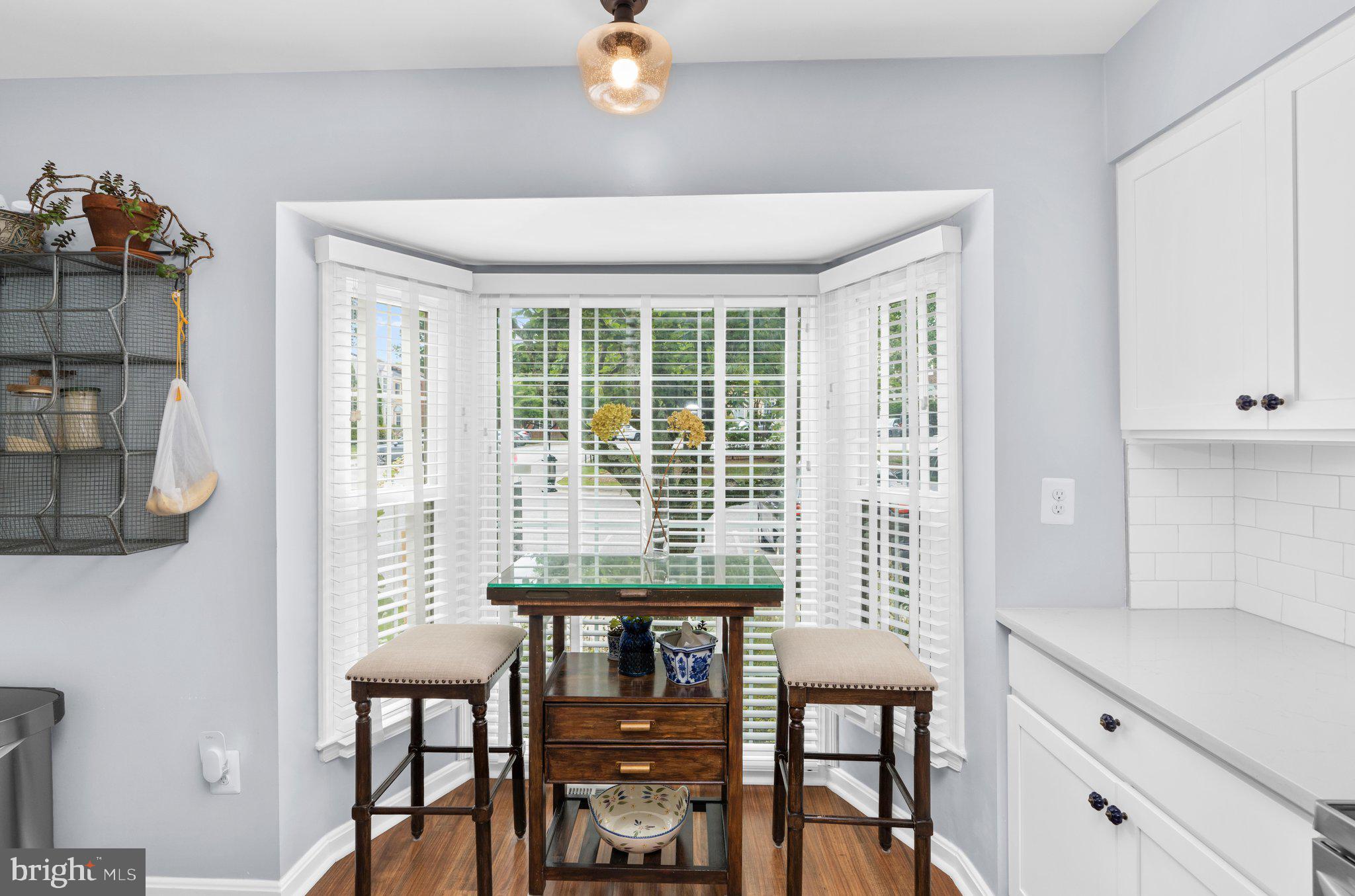 BAY HILLS TANGLEWOOD - Residential