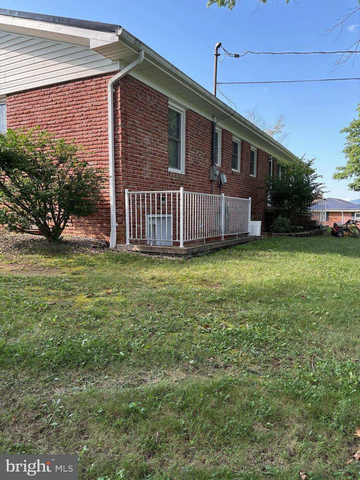 MONARCH HEIGHTS - Residential