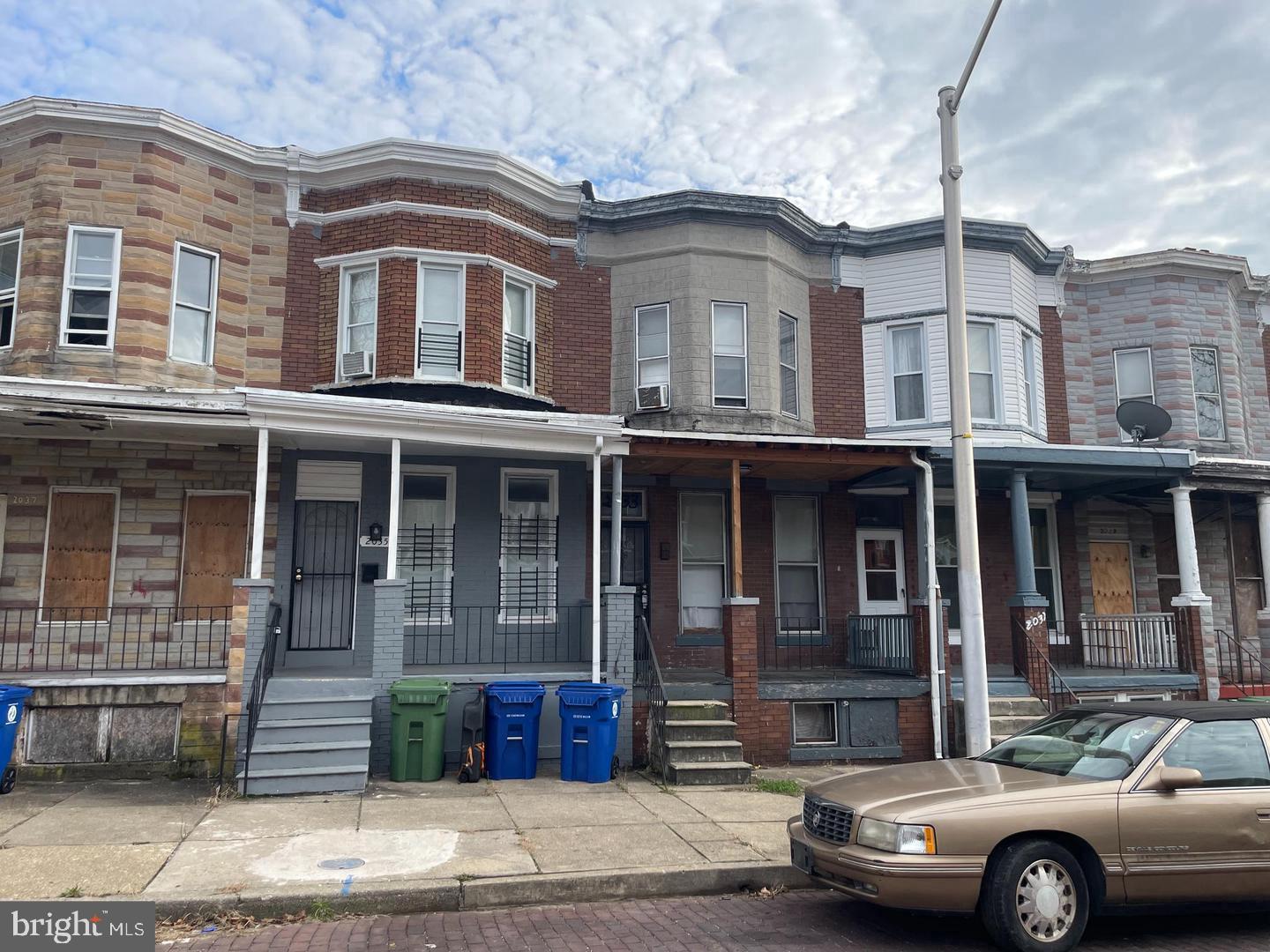 Don't miss this versatile investment opportunity. Whether you're looking to renovate and rent for immediate cash flow, or flip and move in to build fast equity, this property is packed with untapped potential.