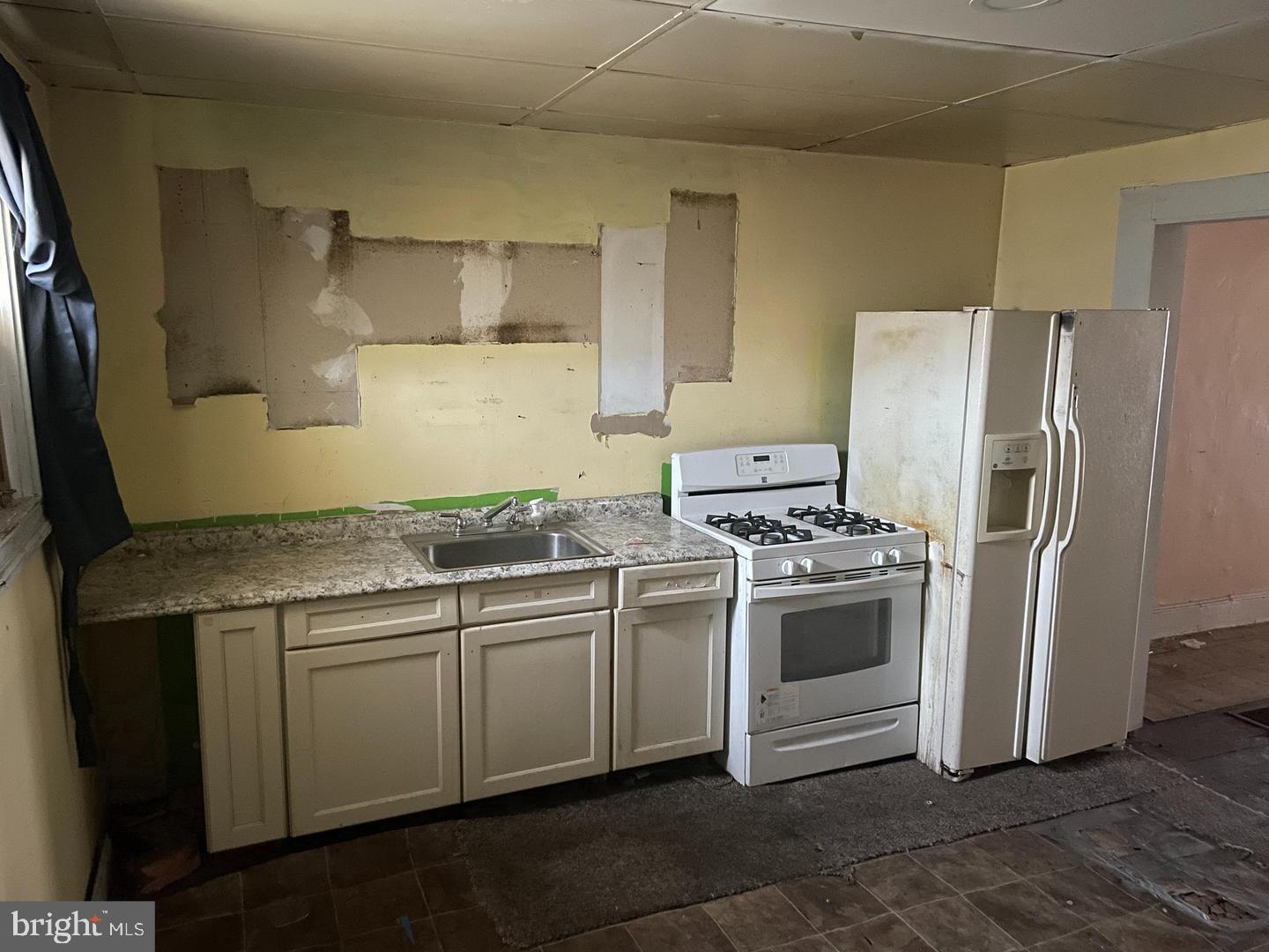 EAST BALTIMORE MIDWAY - Residential