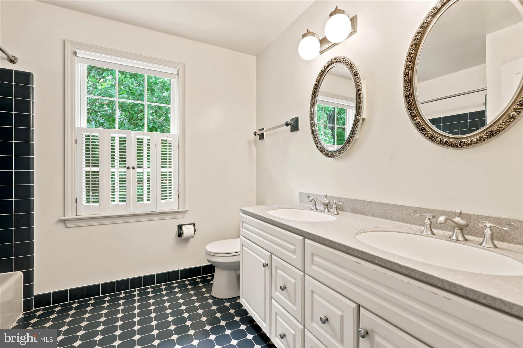 BLUE BELL - Residential