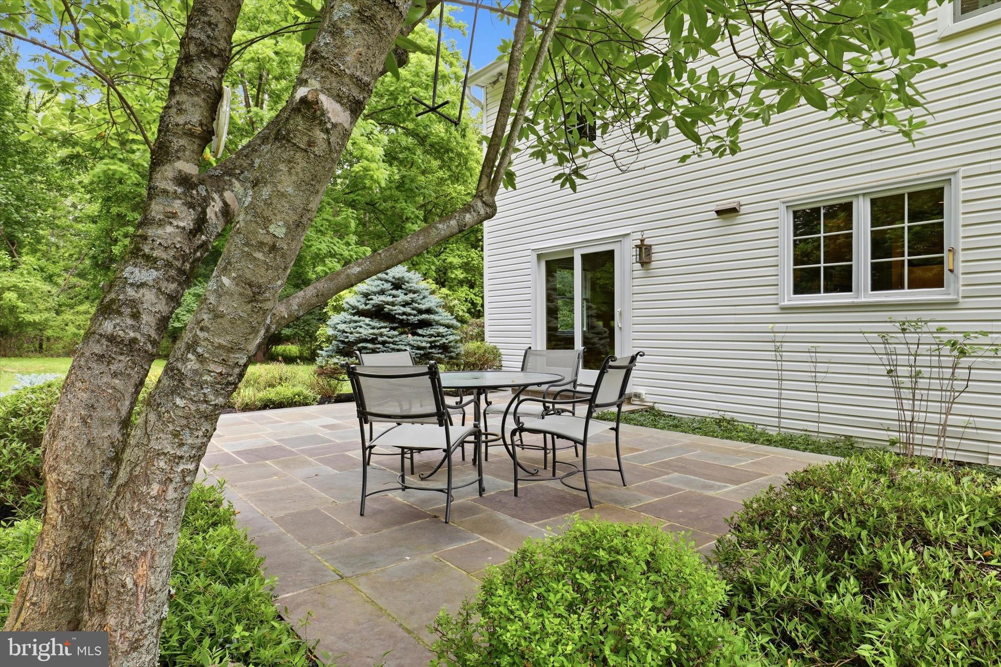 BLUE BELL - Residential