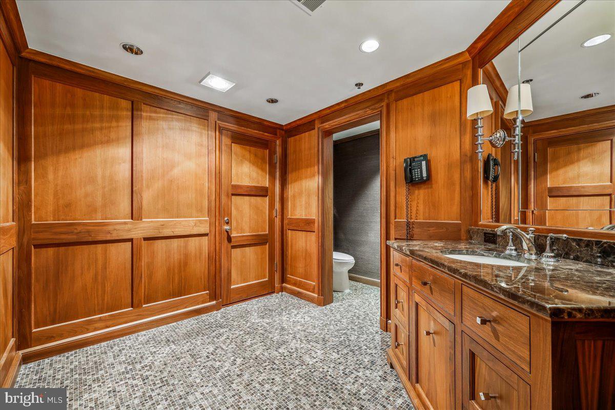 SOMERSET HOUSE 2 - Residential