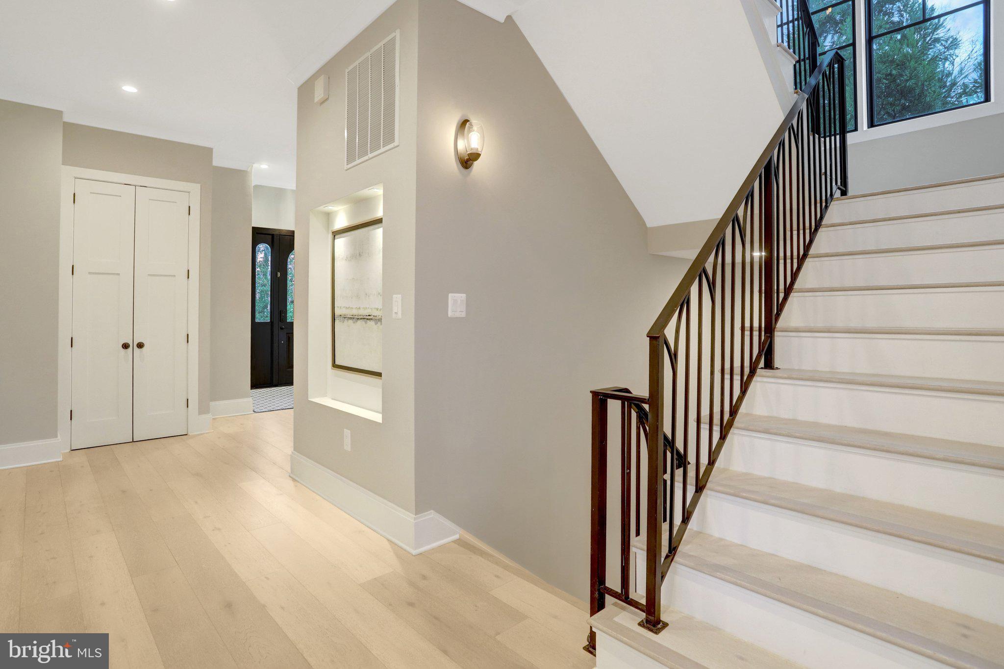 LYON PARK - Residential