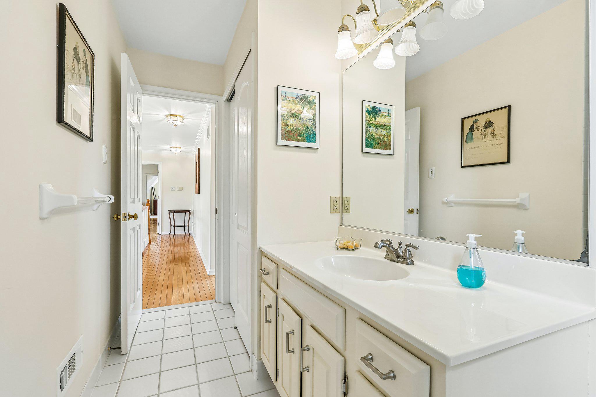 CANAL WALK - Residential