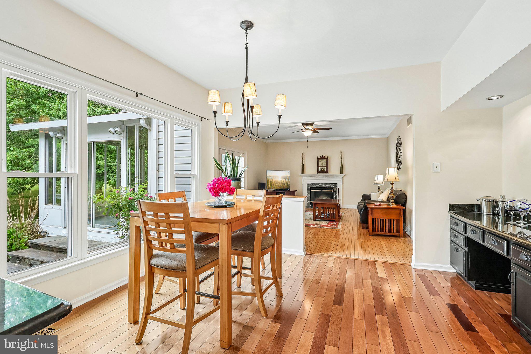 CANAL WALK - Residential
