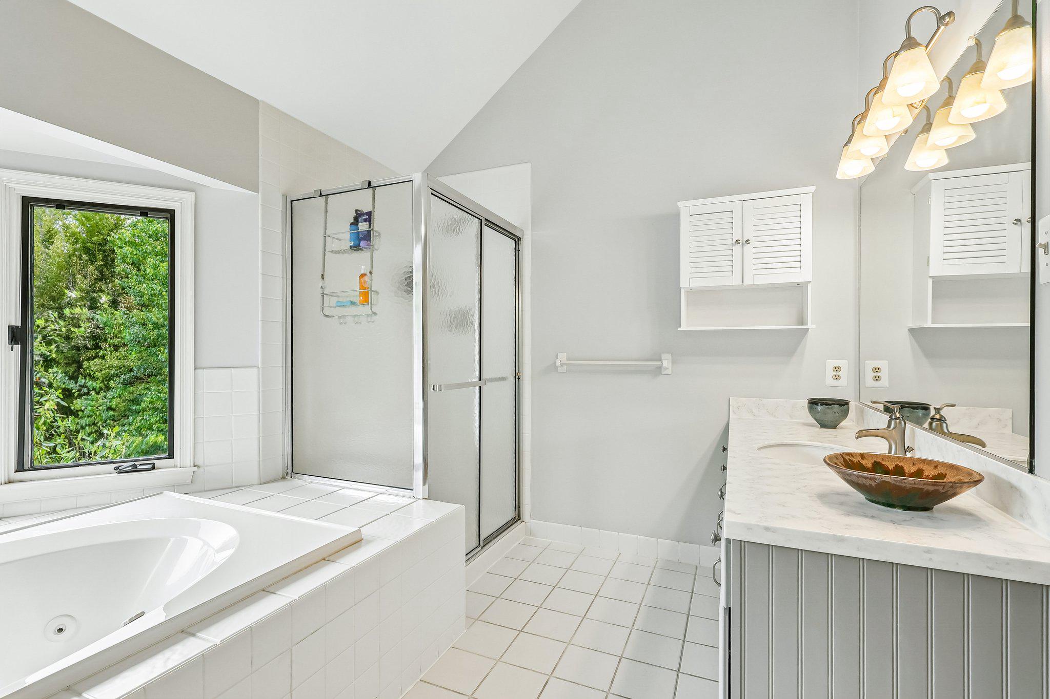 CANAL WALK - Residential