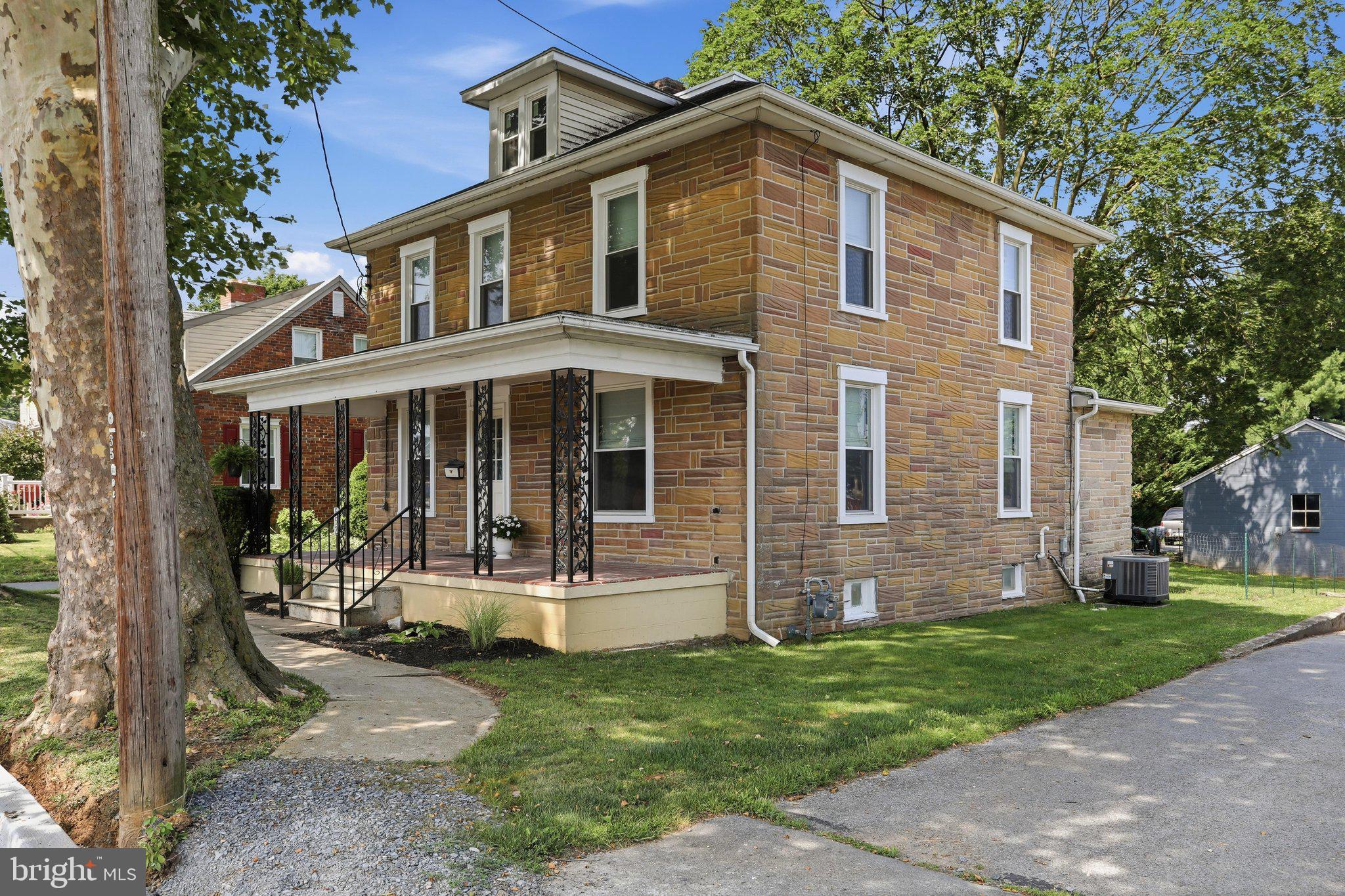 GREENCASTLE BOROUGH - Residential
