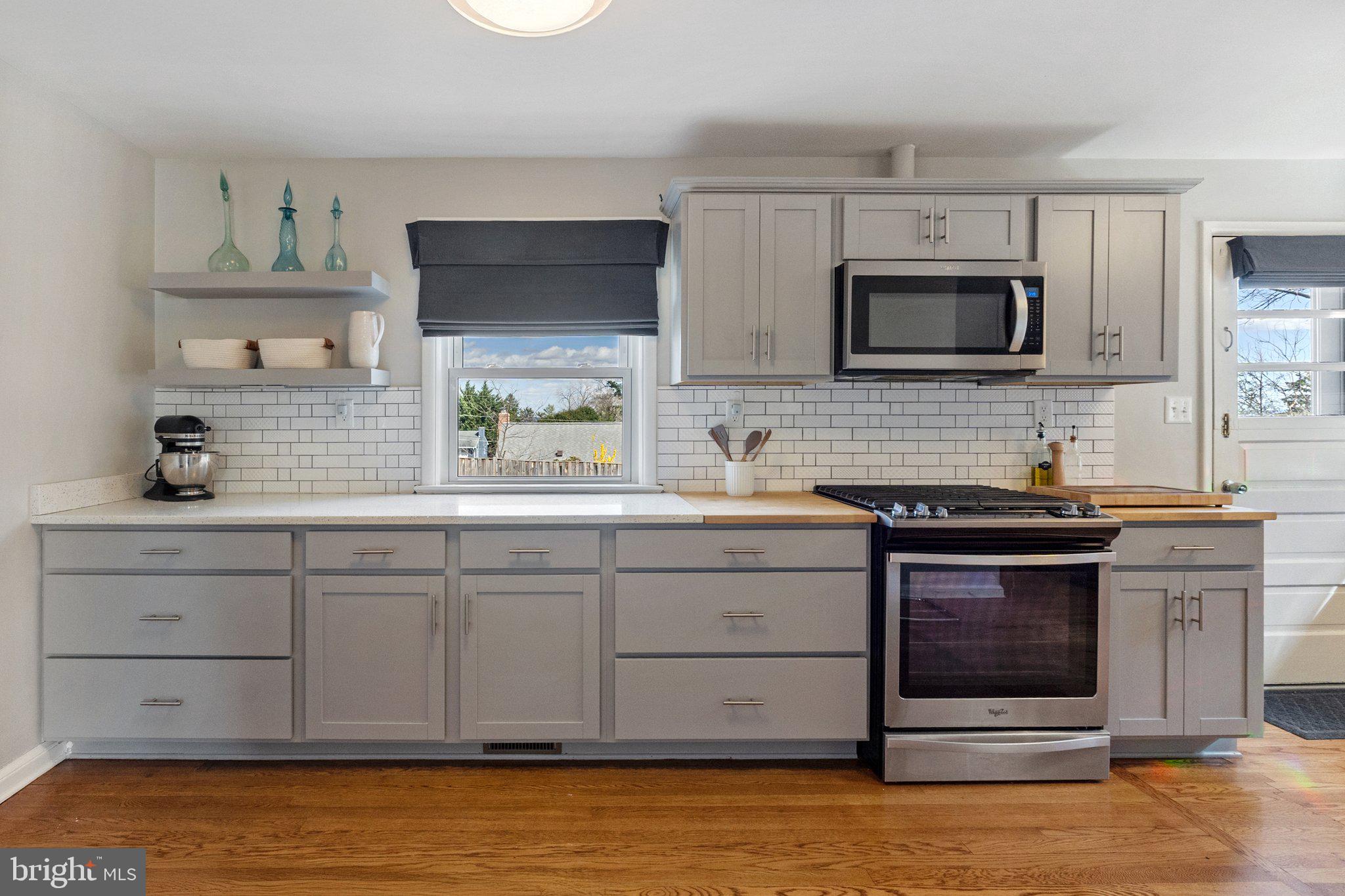 BELLVIEW HEIGHTS - Residential