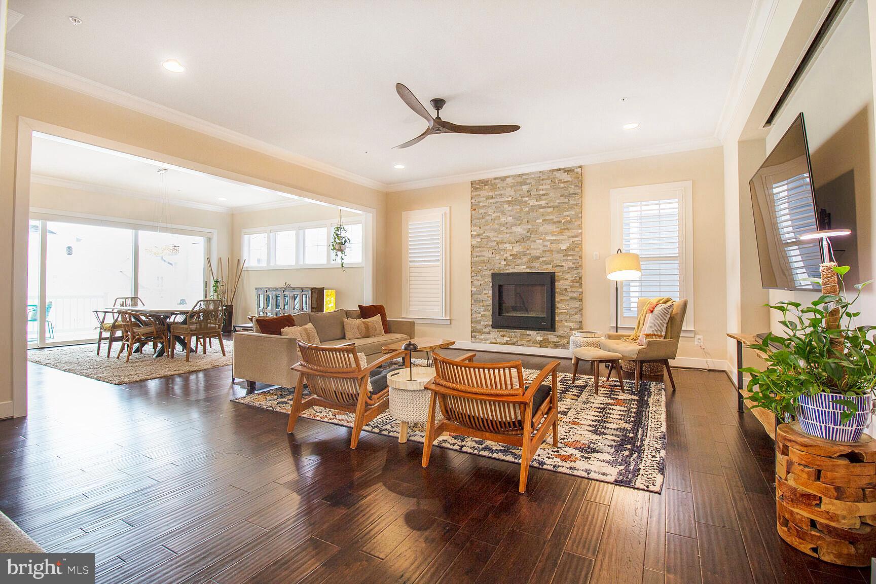 MAPLE LAWN - Residential