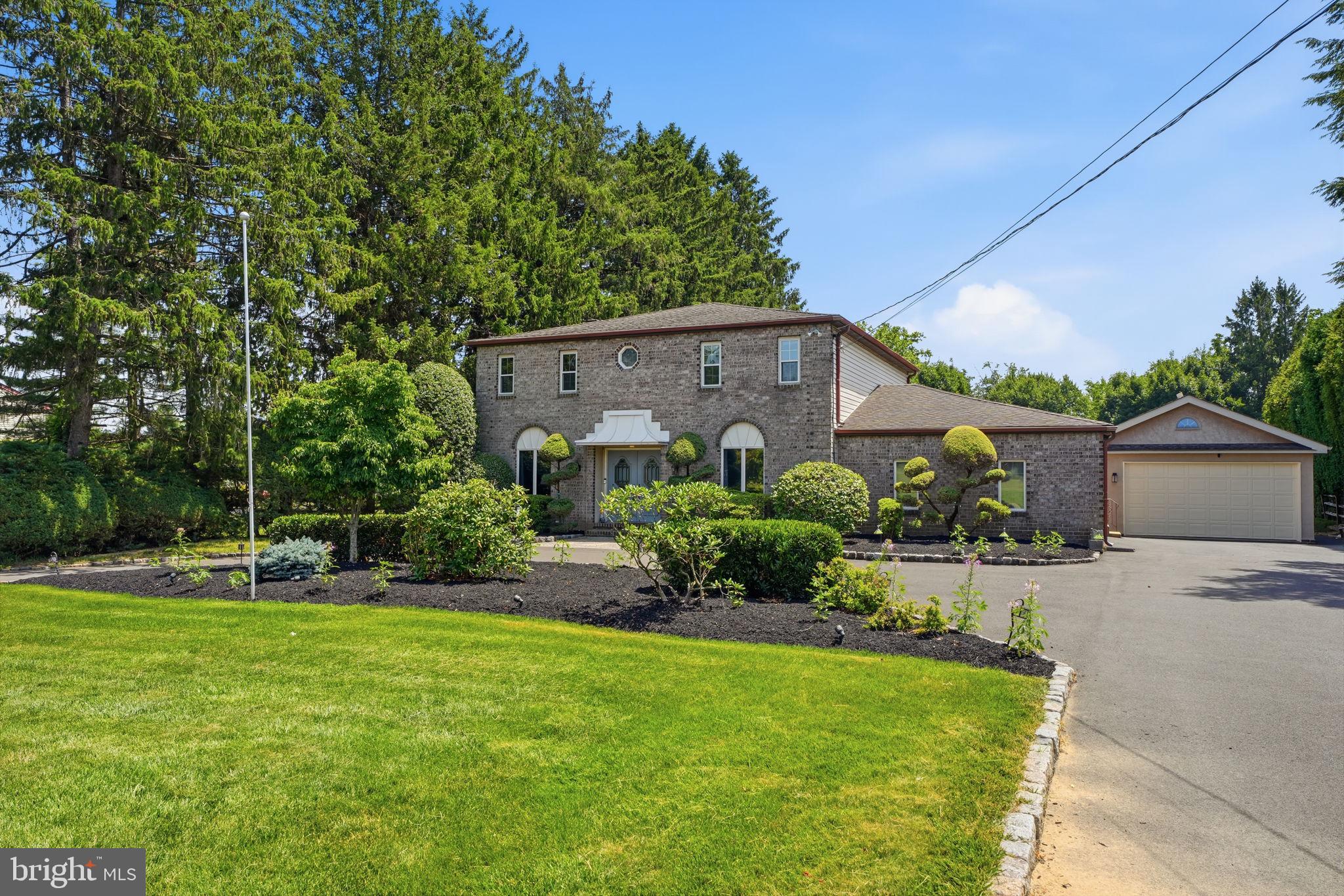 PINE TREE FARMS - Residential