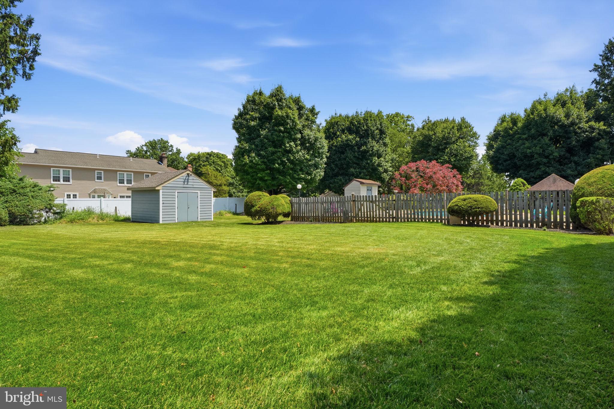 PINE TREE FARMS - Residential