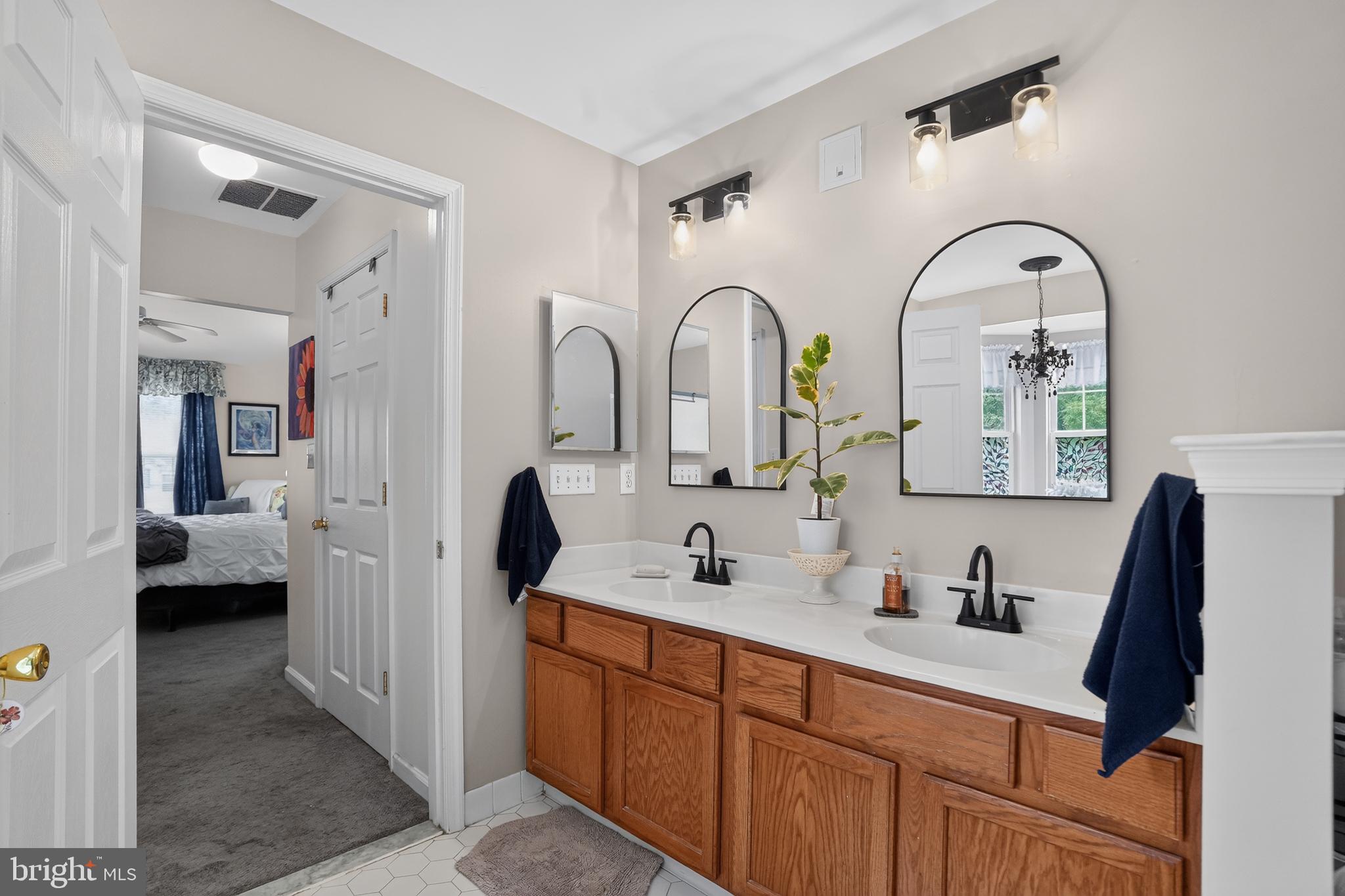 BRIDLEWOOD - Residential