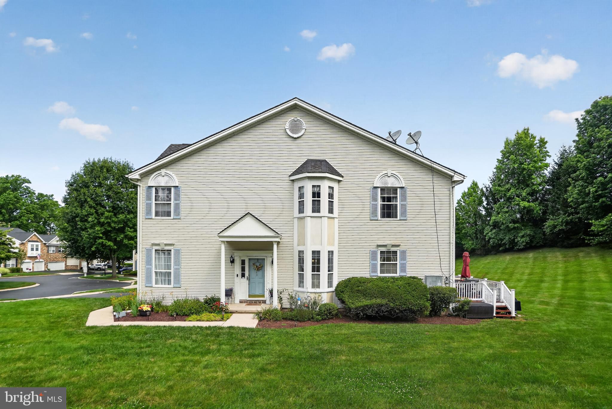 BRIDLEWOOD - Residential