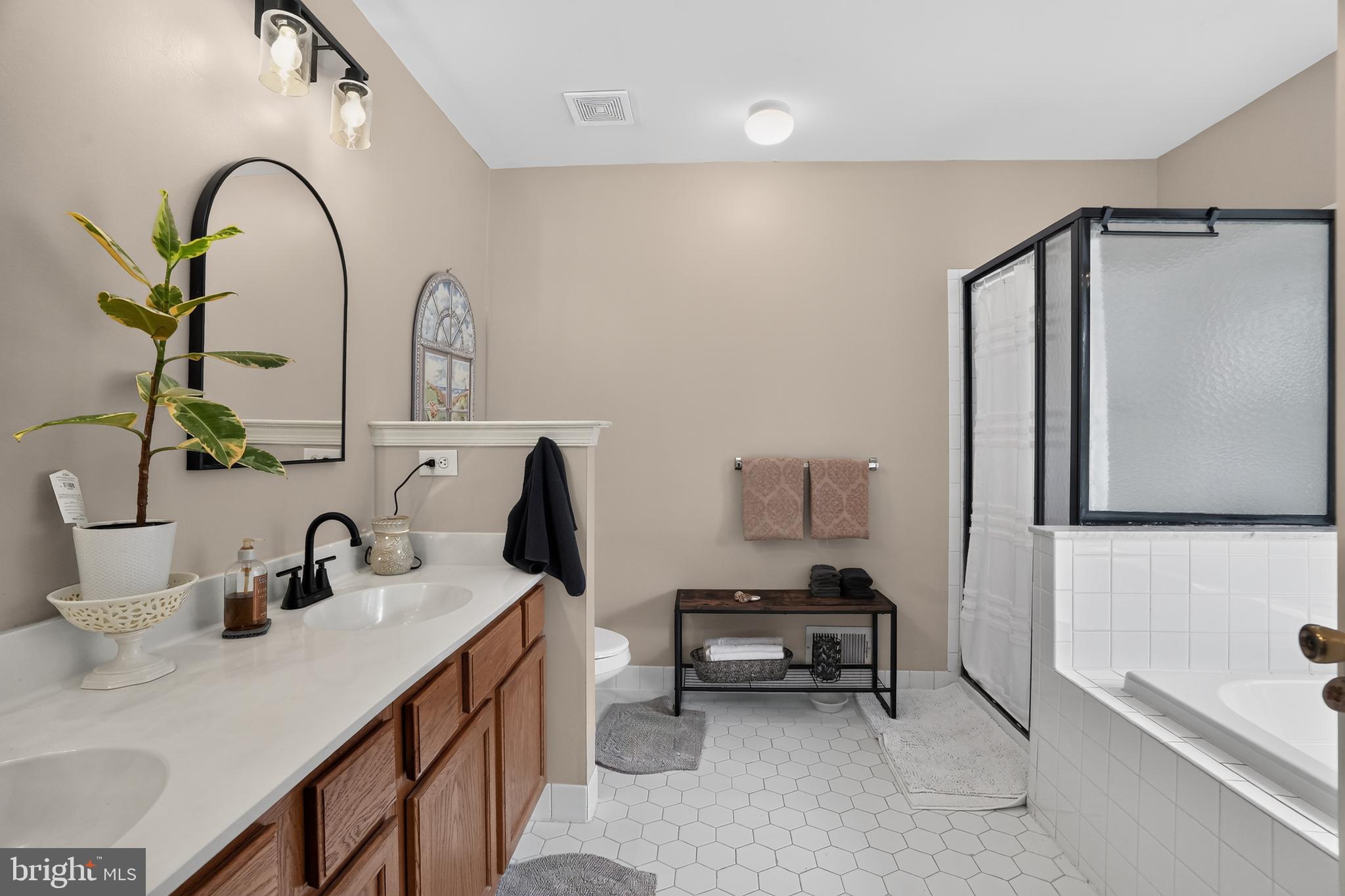BRIDLEWOOD - Residential