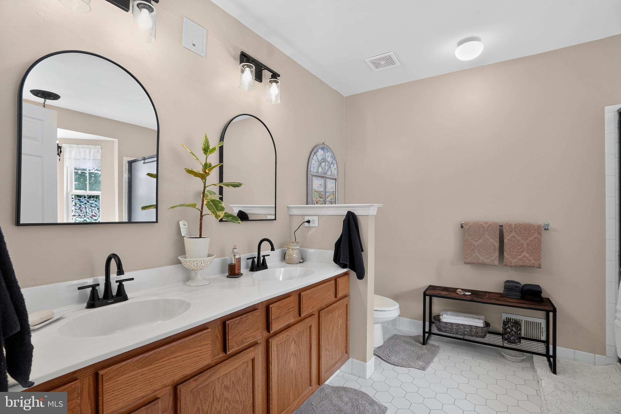 BRIDLEWOOD - Residential
