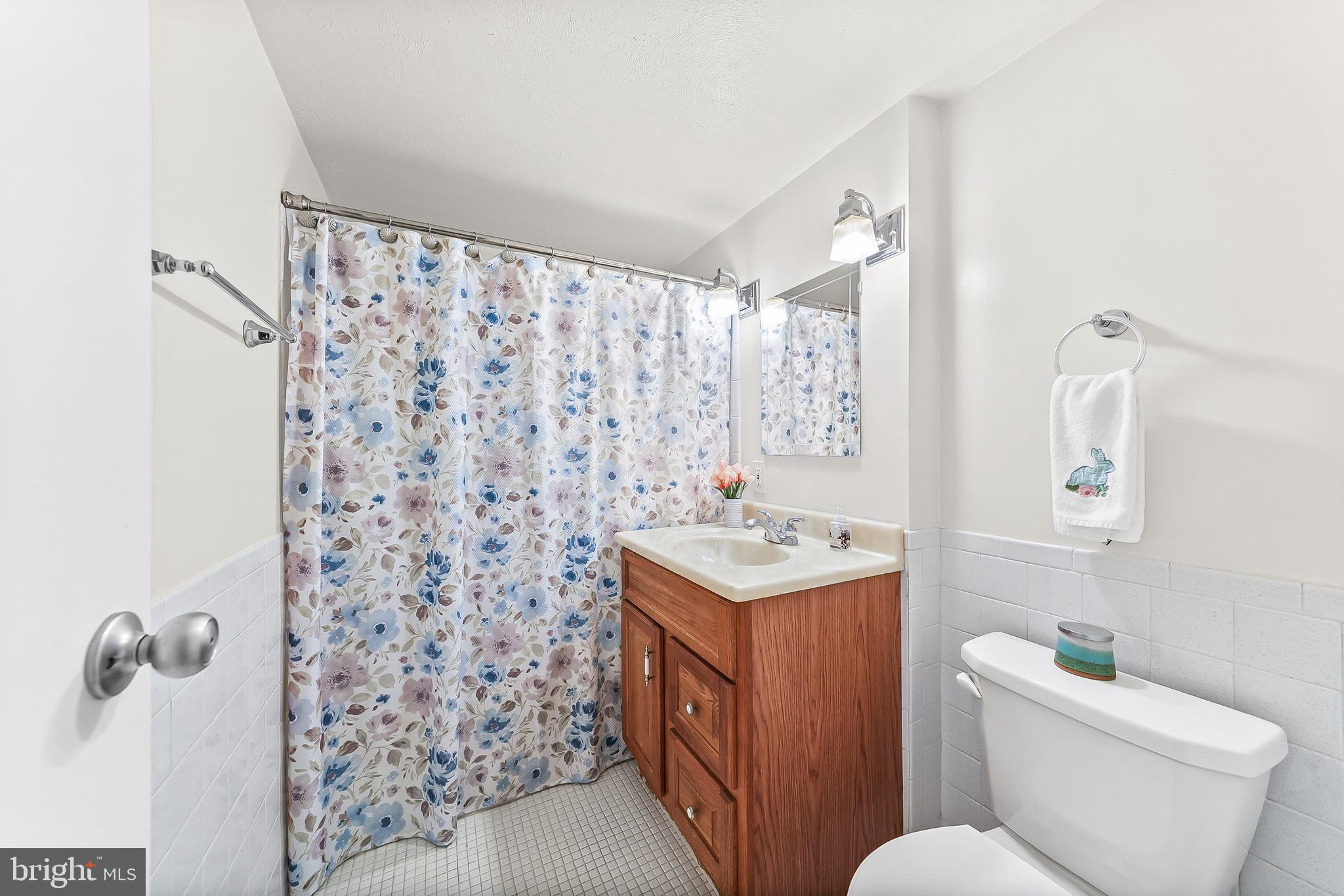 HICKORY HILL - Residential