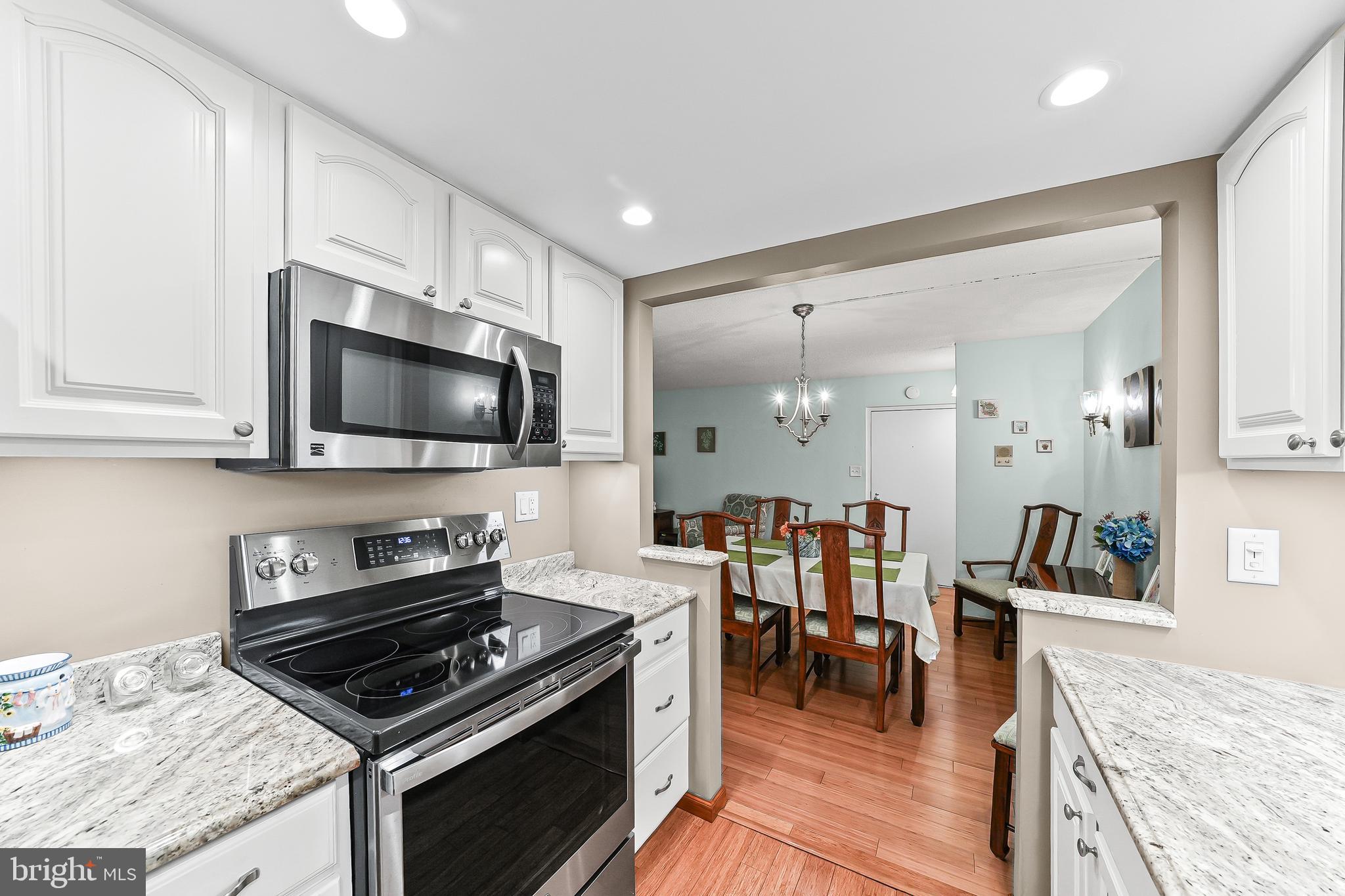 HICKORY HILL - Residential