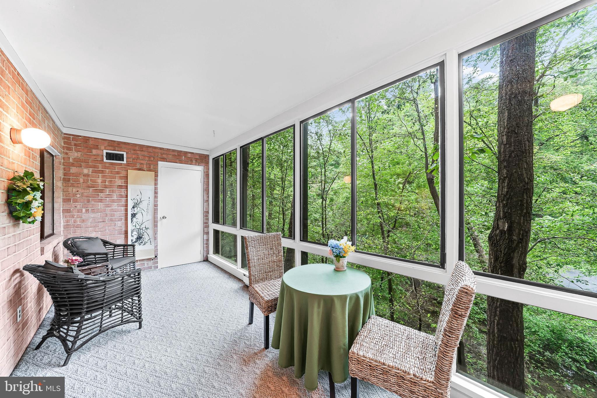 HICKORY HILL - Residential