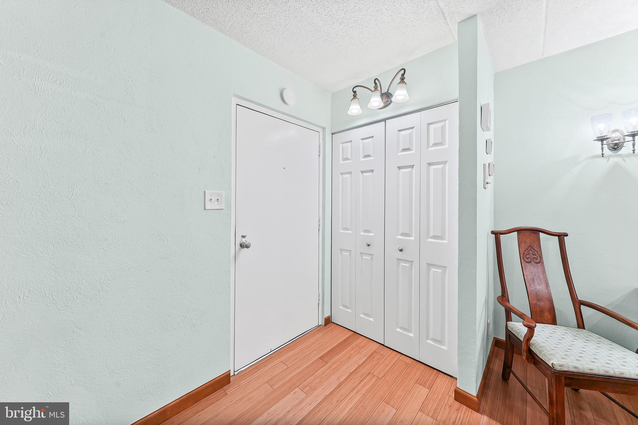 HICKORY HILL - Residential