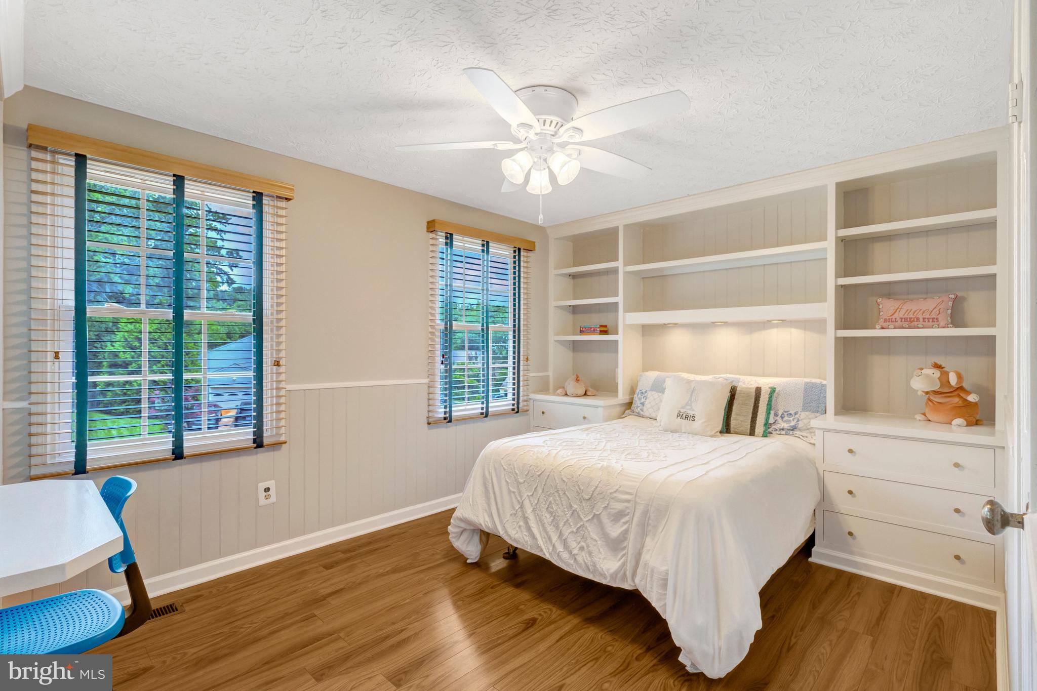 MIDDLE VALLEY - Residential