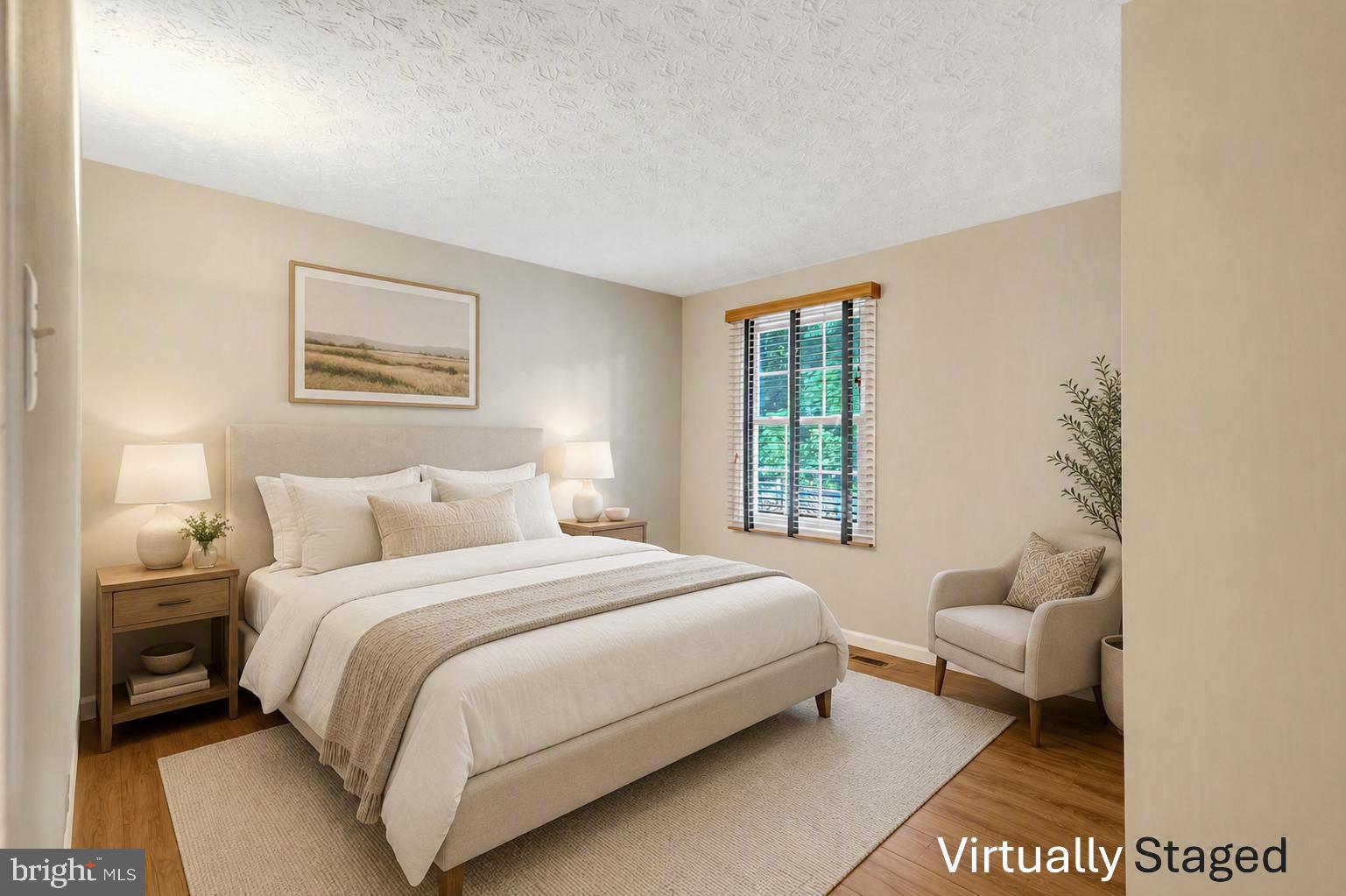 MIDDLE VALLEY - Residential
