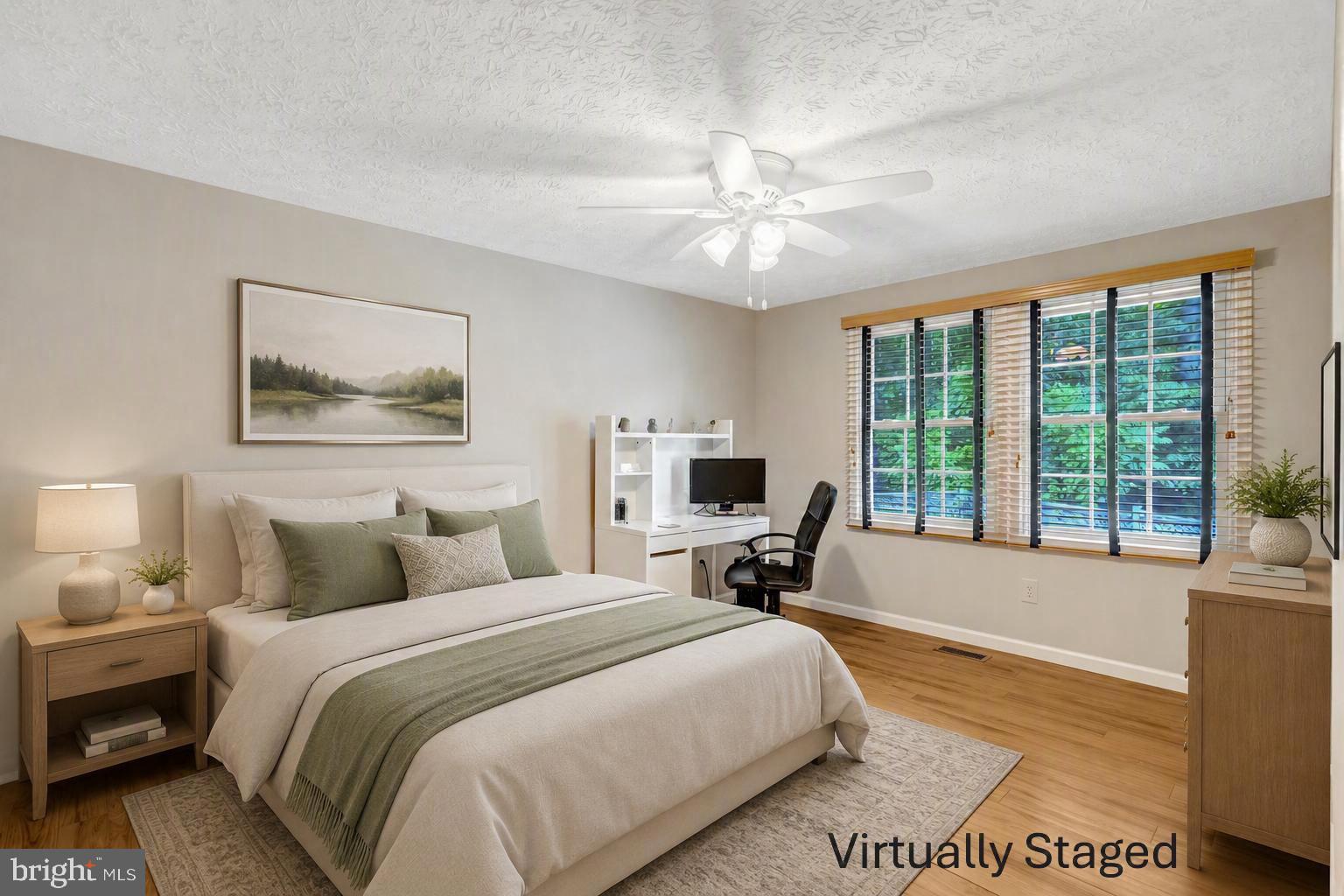 MIDDLE VALLEY - Residential