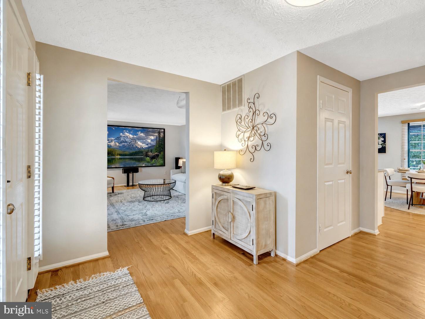 MIDDLE VALLEY - Residential