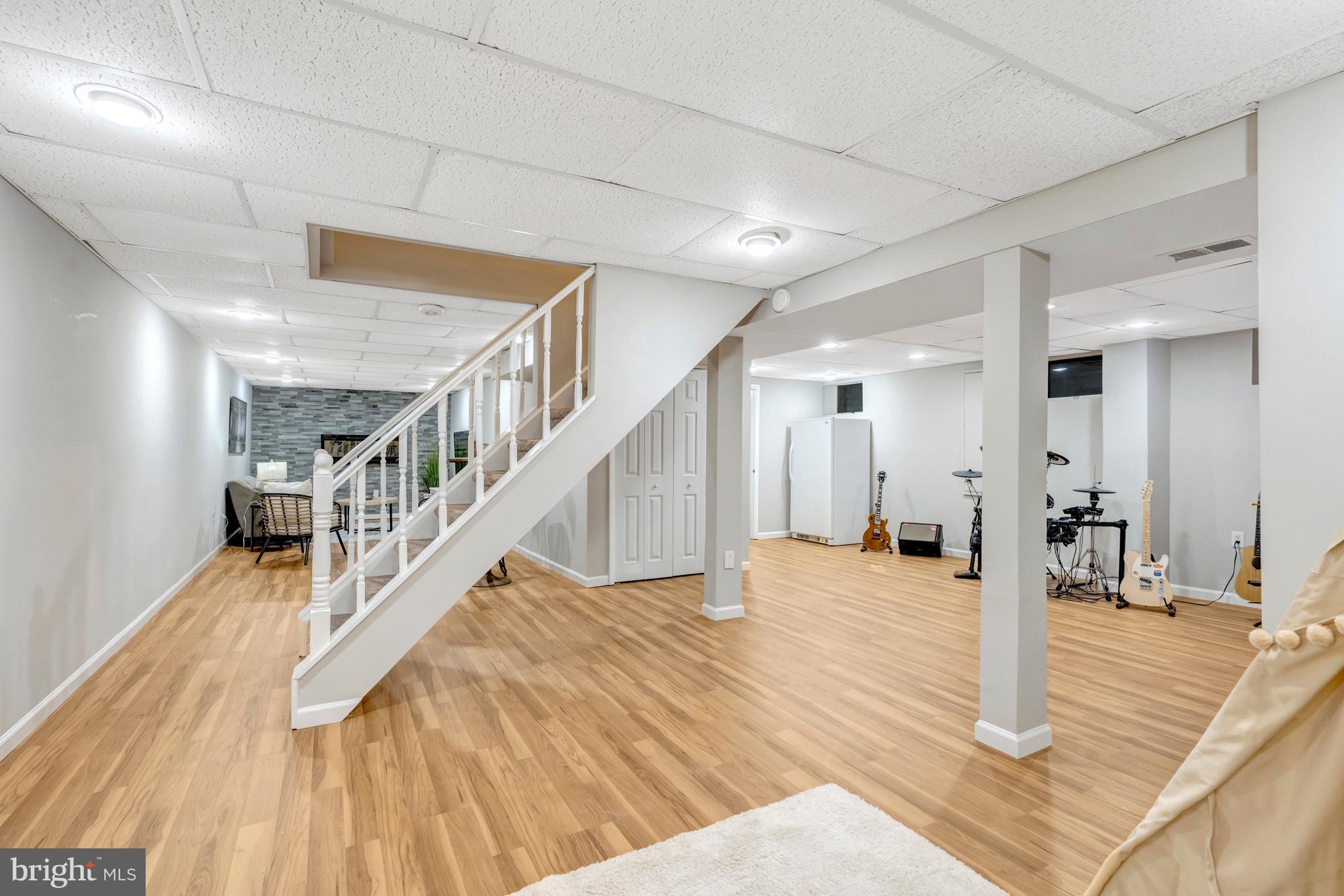 MIDDLE VALLEY - Residential