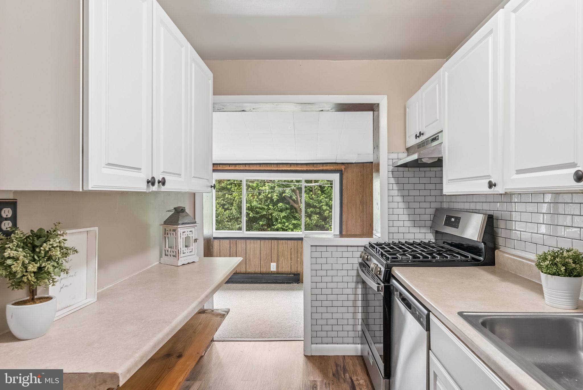 PARKVILLE - Residential