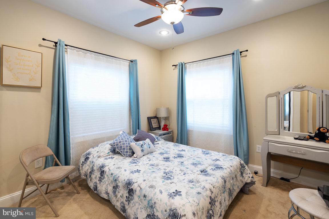 BROCK HALL PLAT 6 - Residential Lease