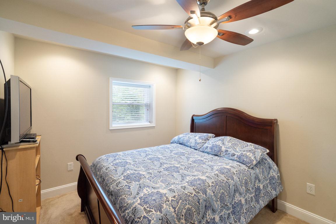 BROCK HALL PLAT 6 - Residential Lease