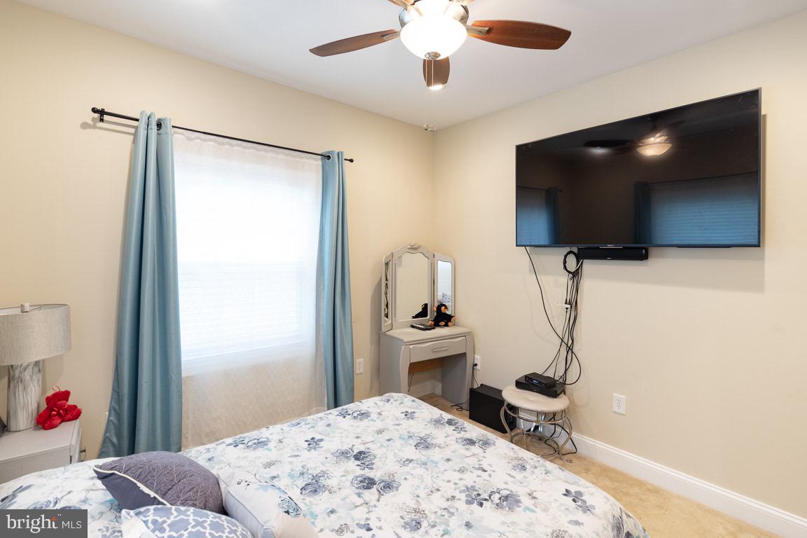 BROCK HALL PLAT 6 - Residential Lease