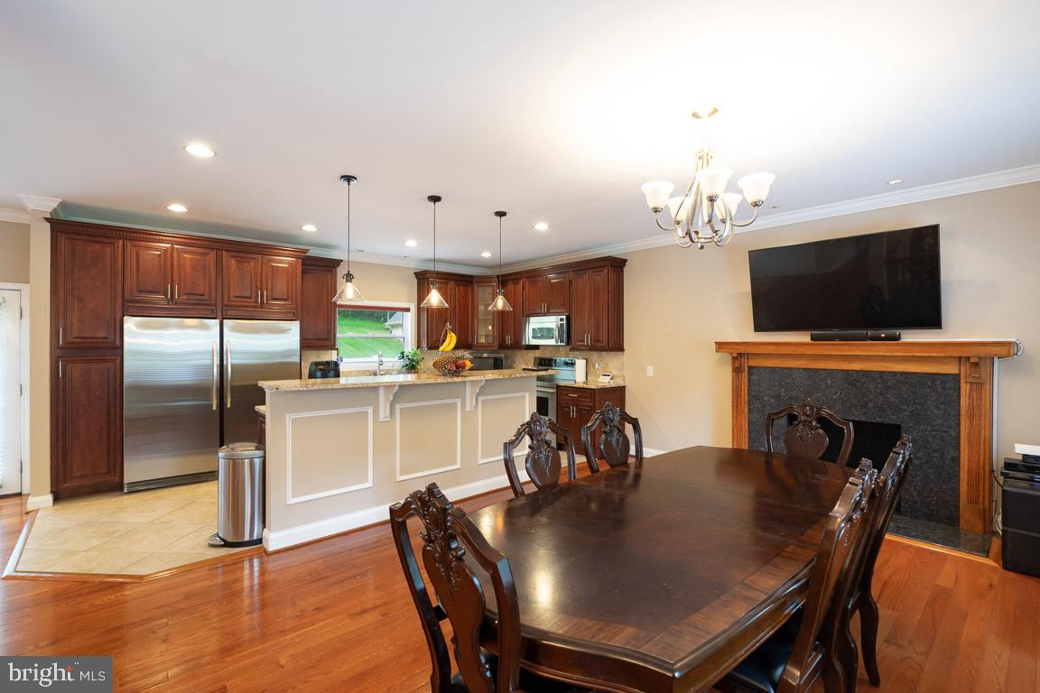 BROCK HALL PLAT 6 - Residential Lease