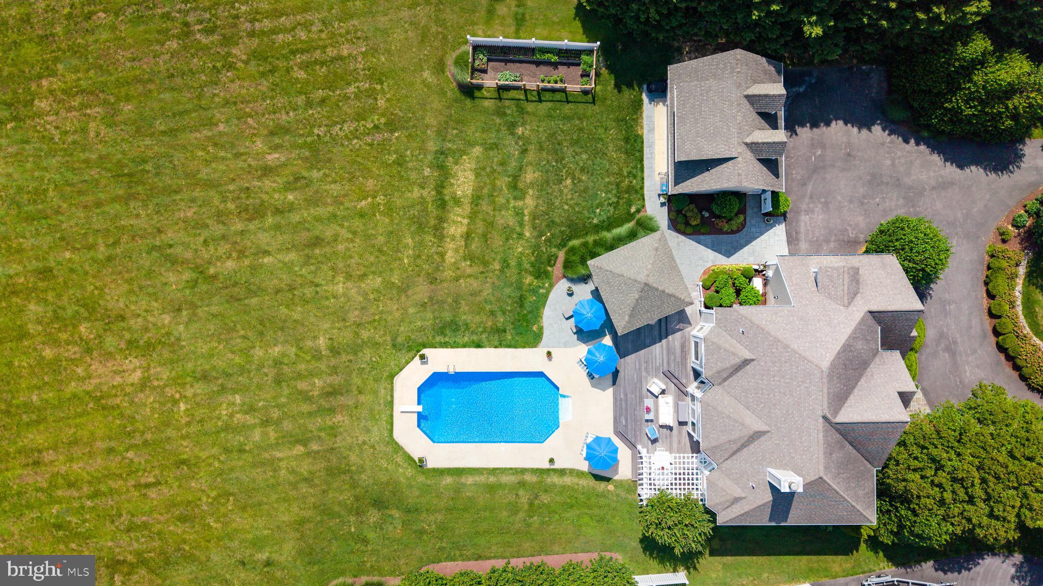 GOOSE POINT ESTATES - Residential