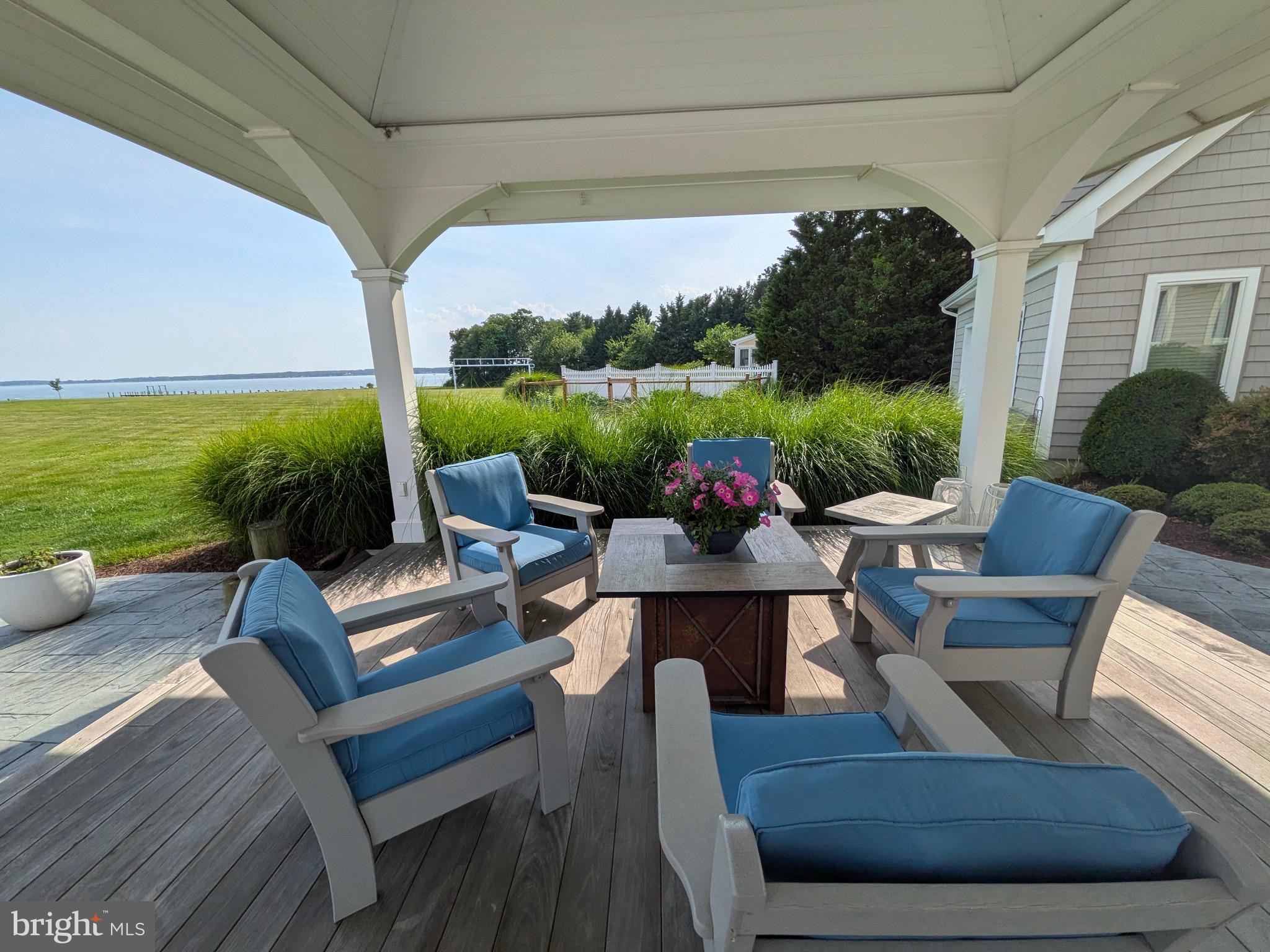 GOOSE POINT ESTATES - Residential