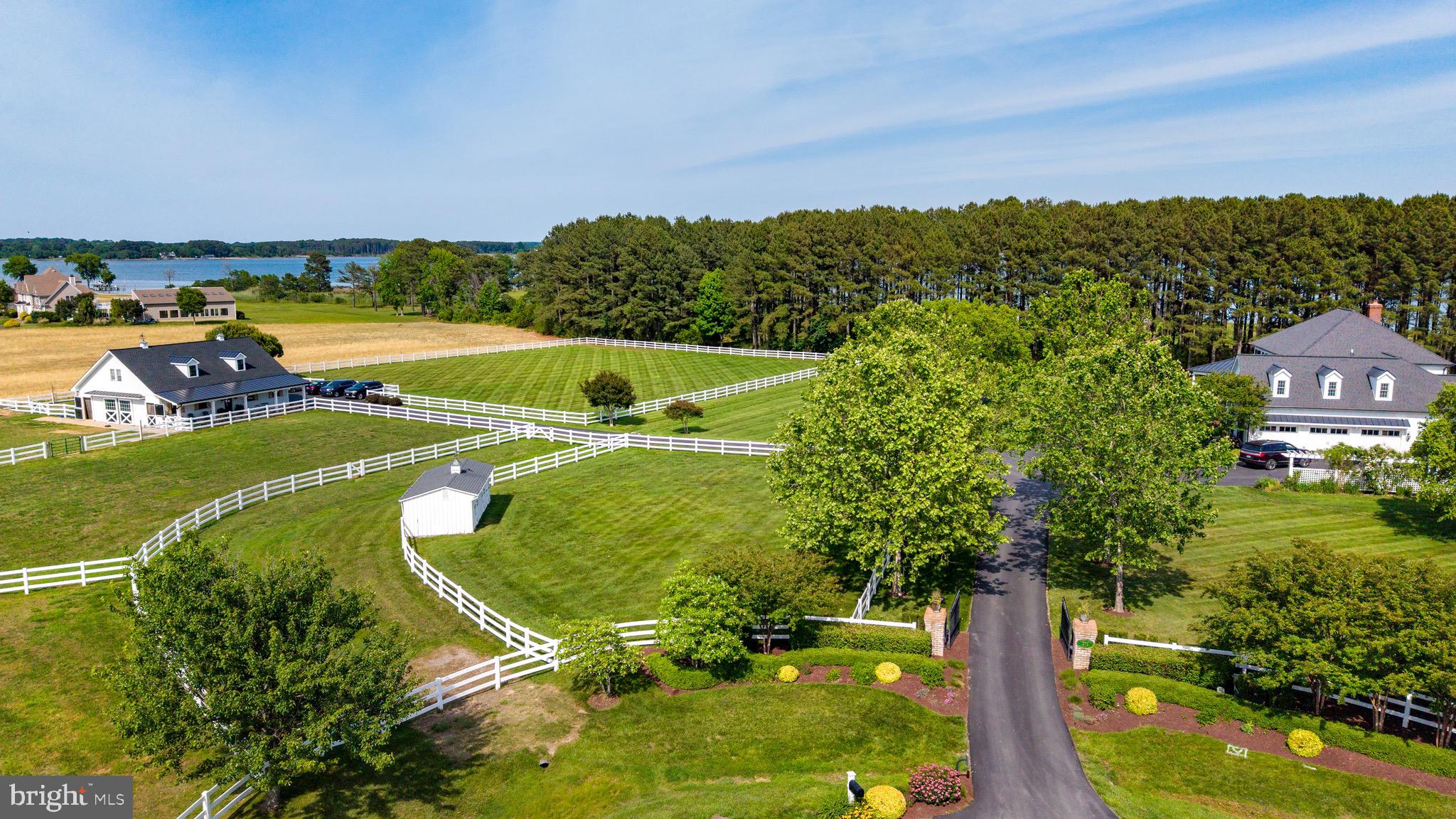 GOOSE POINT ESTATES - Residential