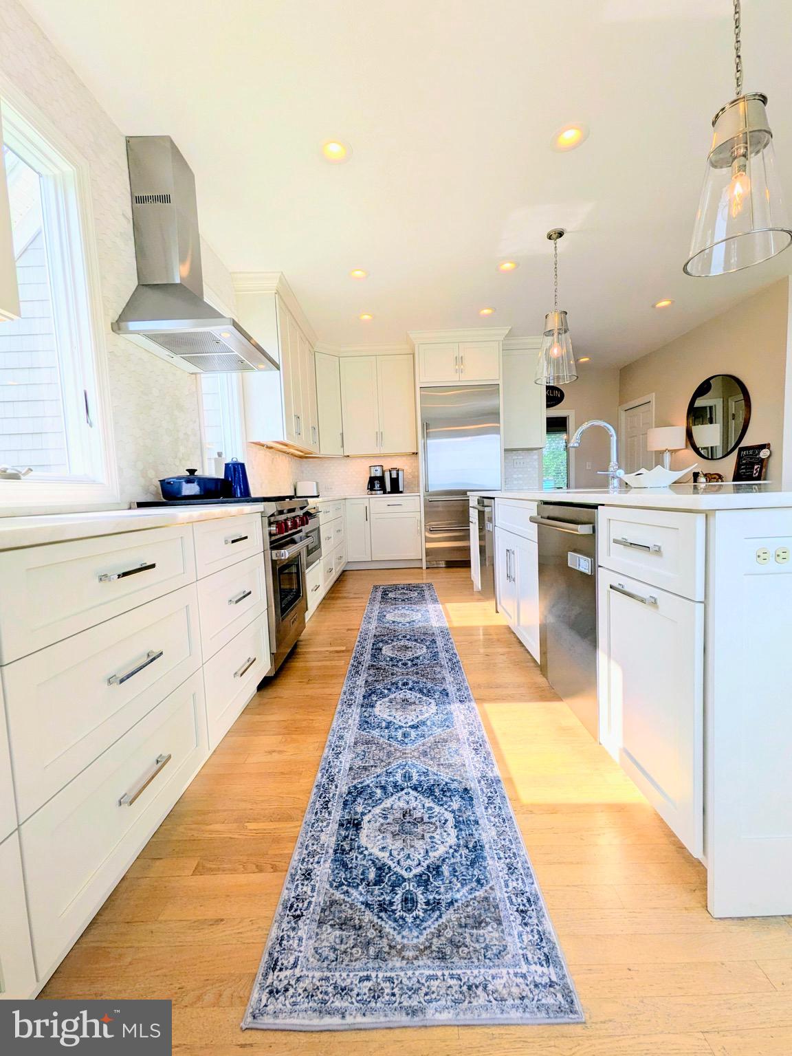 GOOSE POINT ESTATES - Residential
