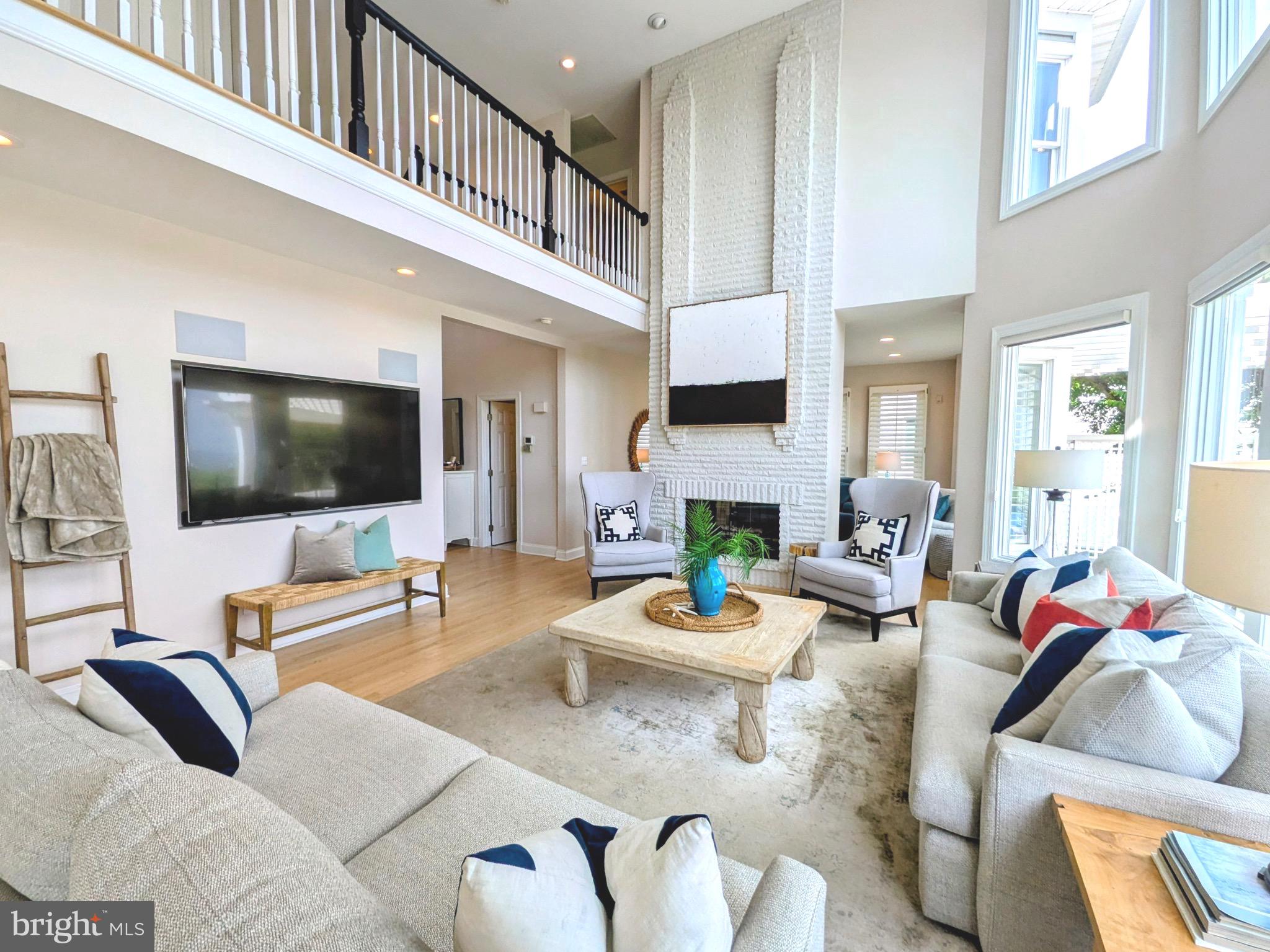 GOOSE POINT ESTATES - Residential