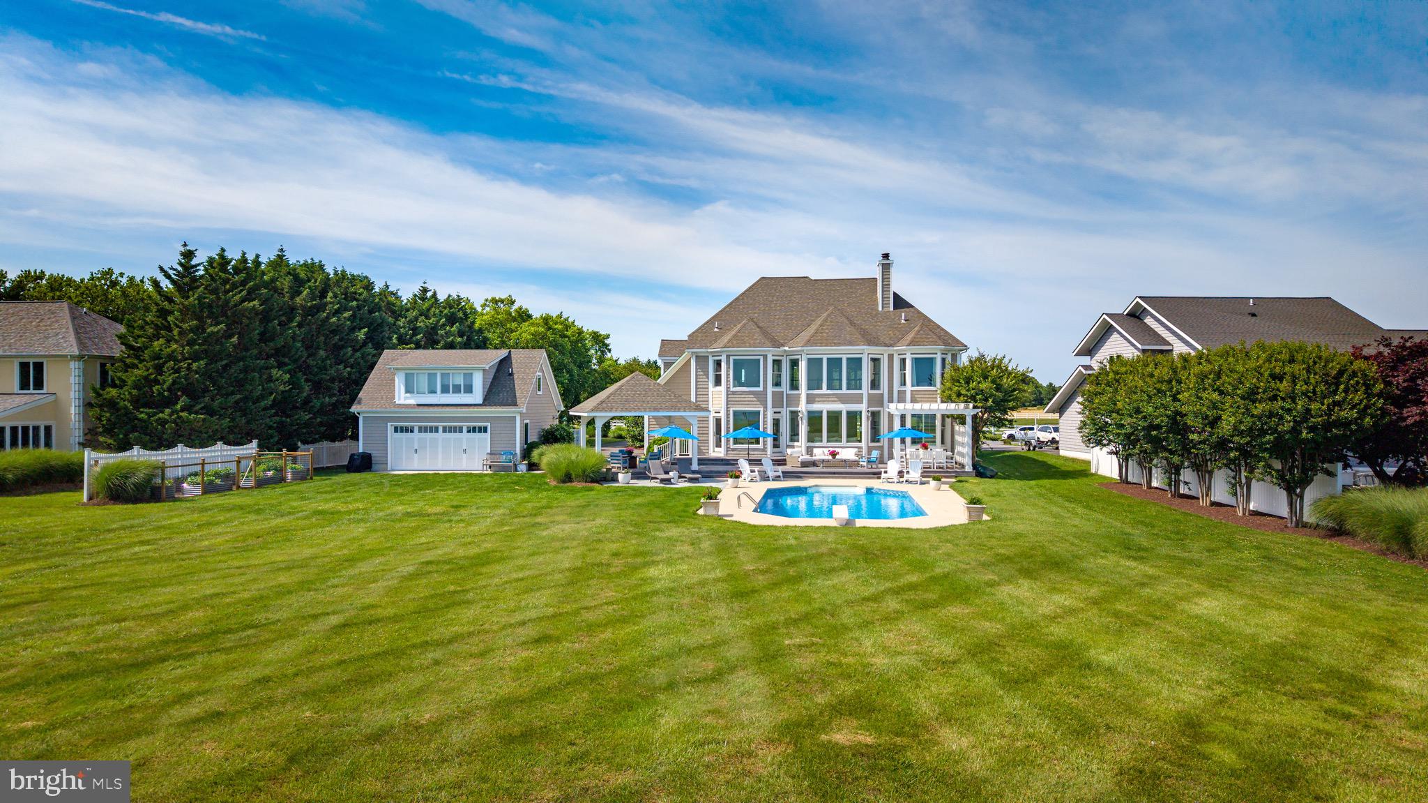 GOOSE POINT ESTATES - Residential