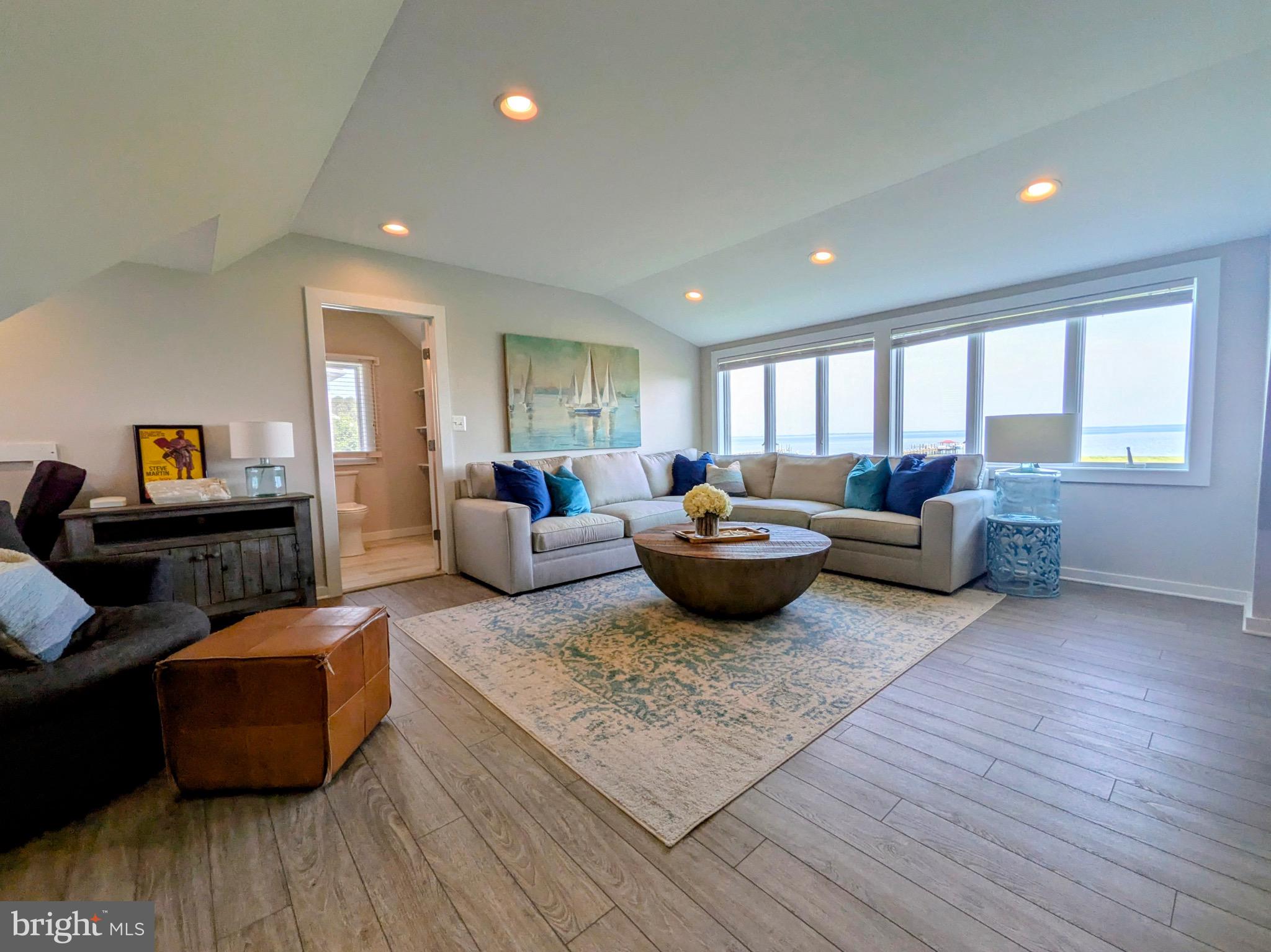 GOOSE POINT ESTATES - Residential